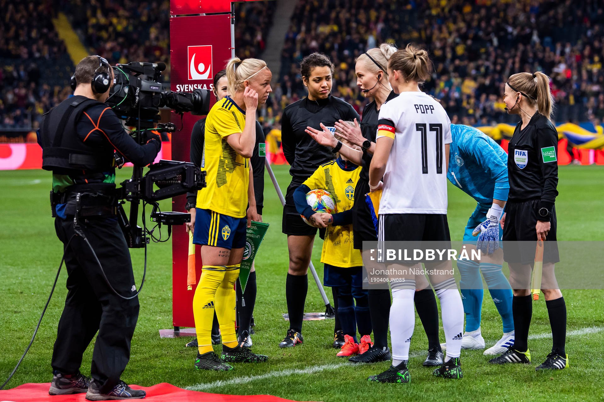 Caroline Seger of Sweden and Alexandra Popp  of Germany
