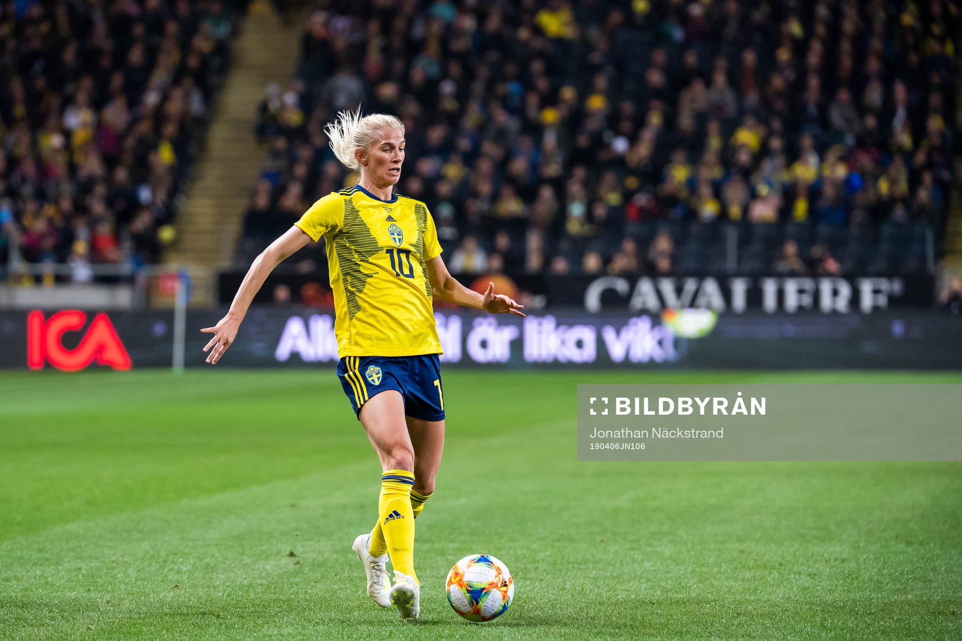 Sofia Jakobsson of Sweden