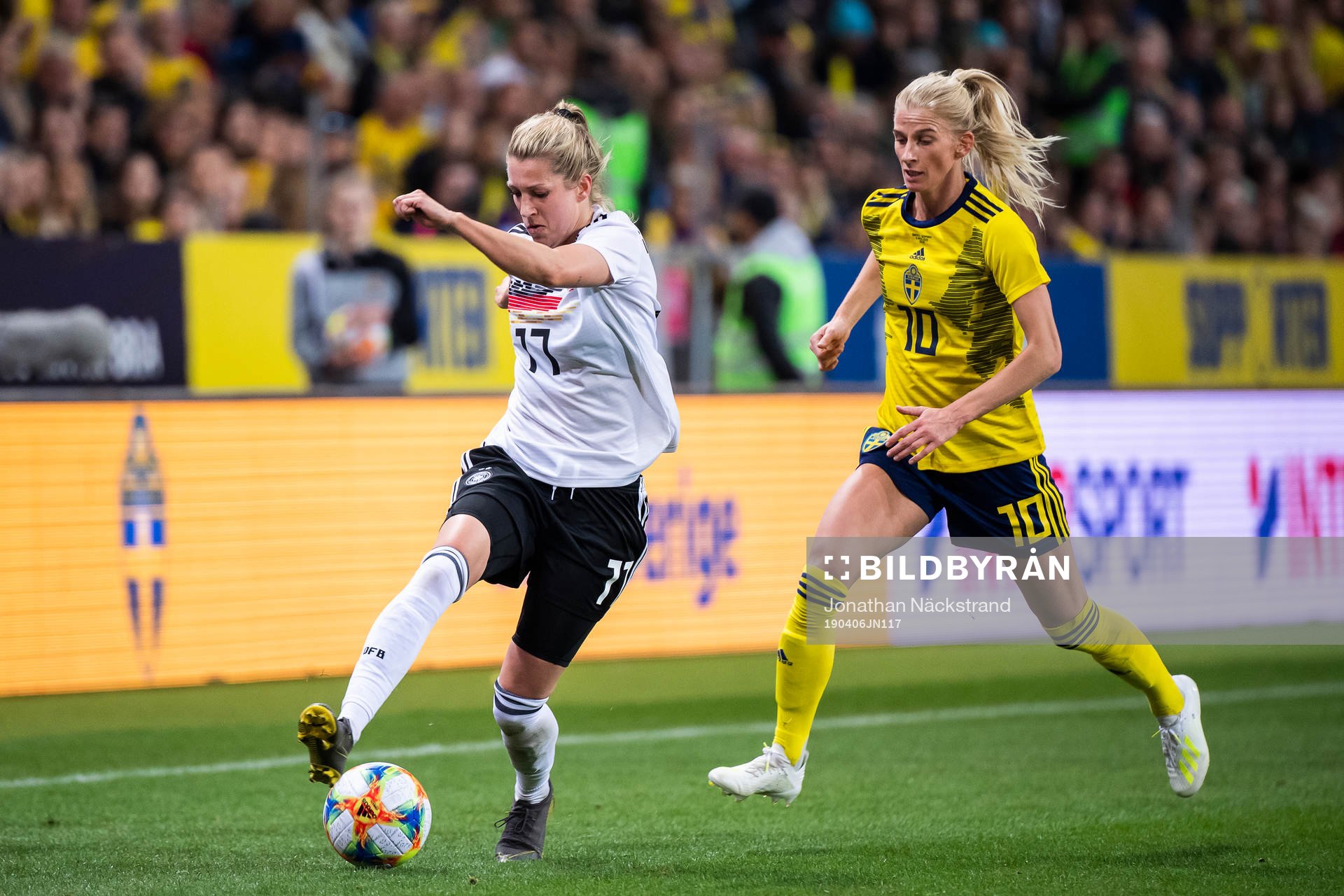 Verena Schweers of Germany Sofia Jakobsson of Sweden
