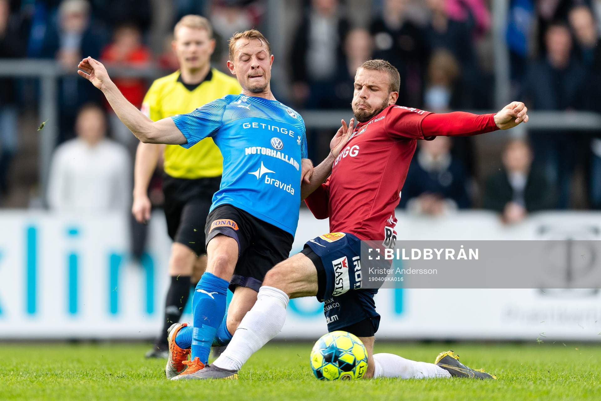 Halmstads Joel Allansson och Örgrytes Simon Nilsson