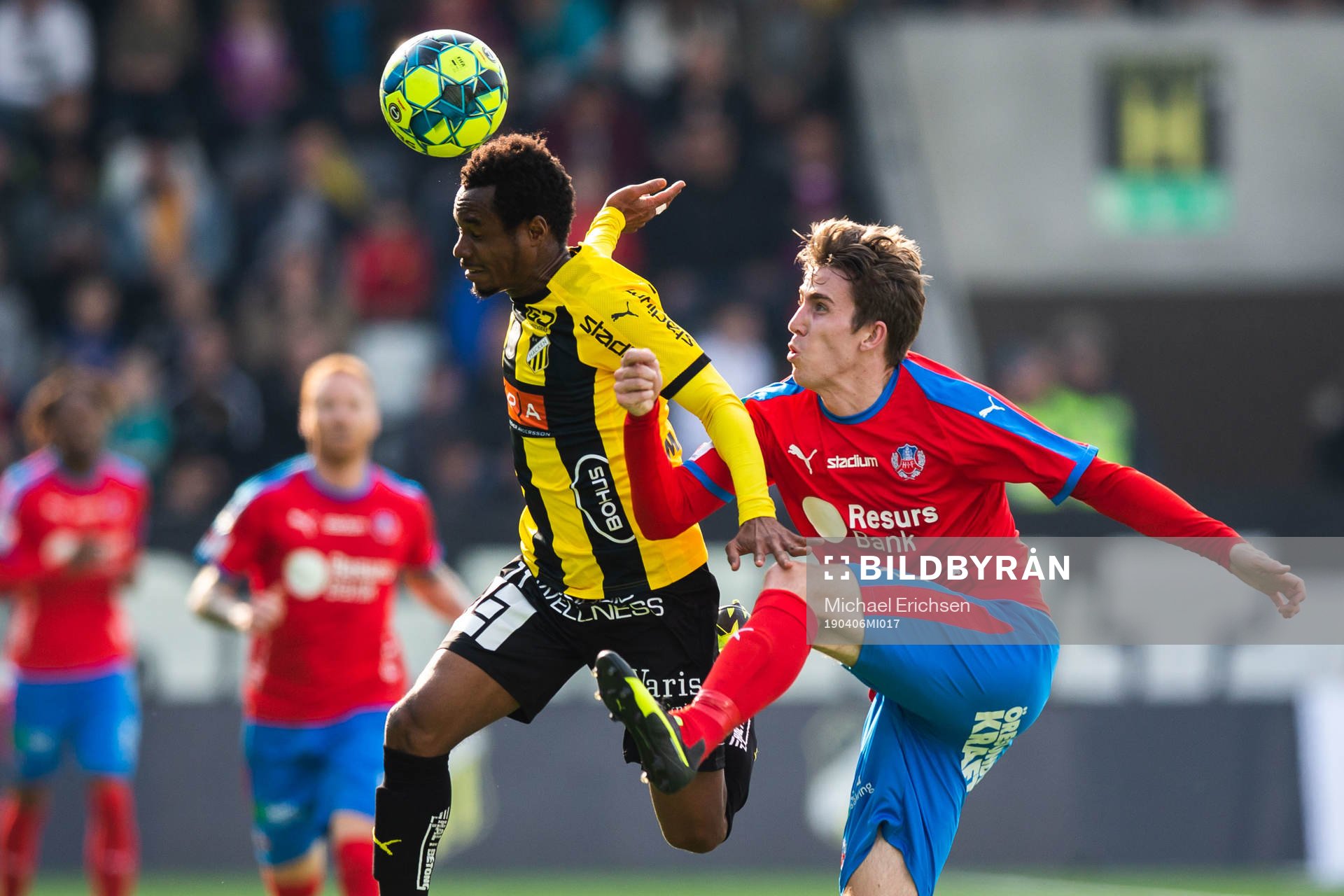 Häckens Nasiru Mohammed och Helsingborgs Adam Eriksson