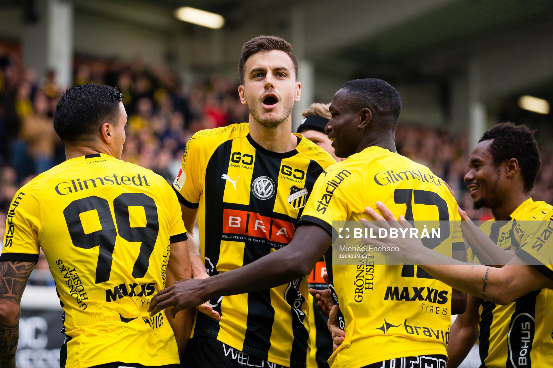 Häckens Alexander Jeremejeff  jublar