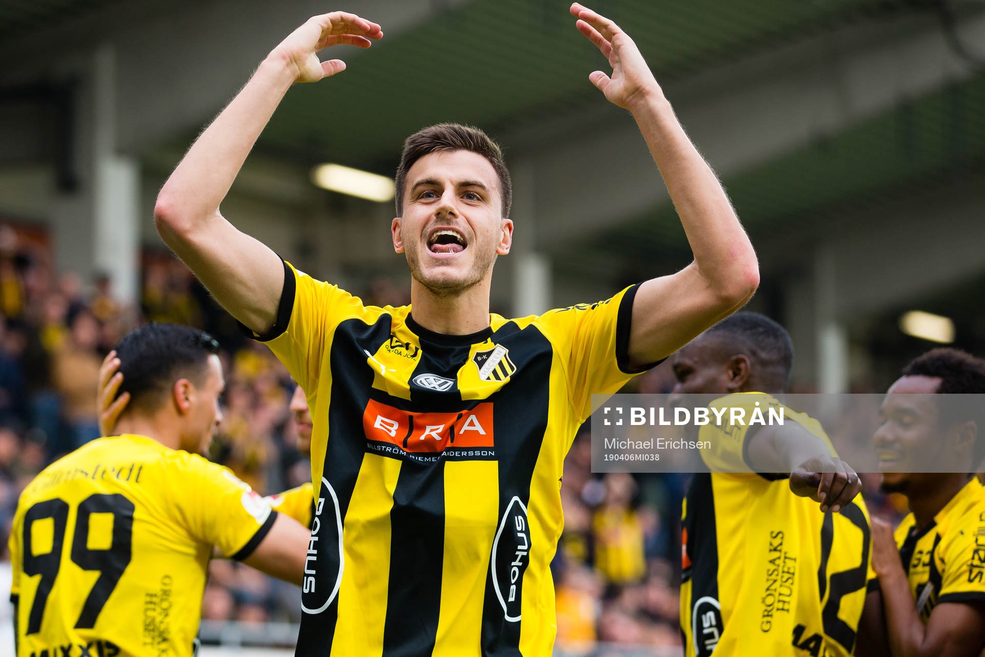 Häckens Alexander Jeremejeff  jublar