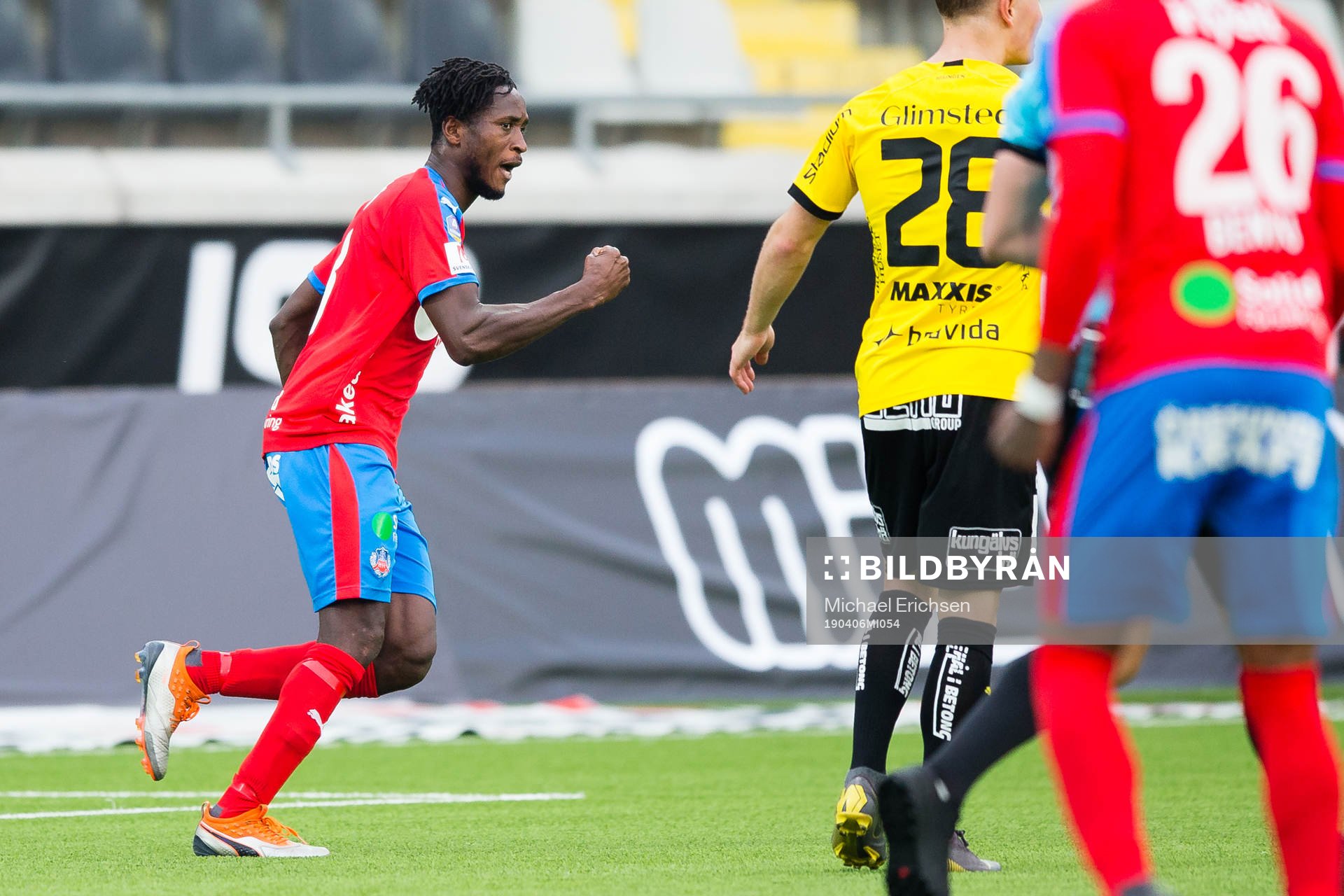 Helsingborgs Mamudu Moro jublar
