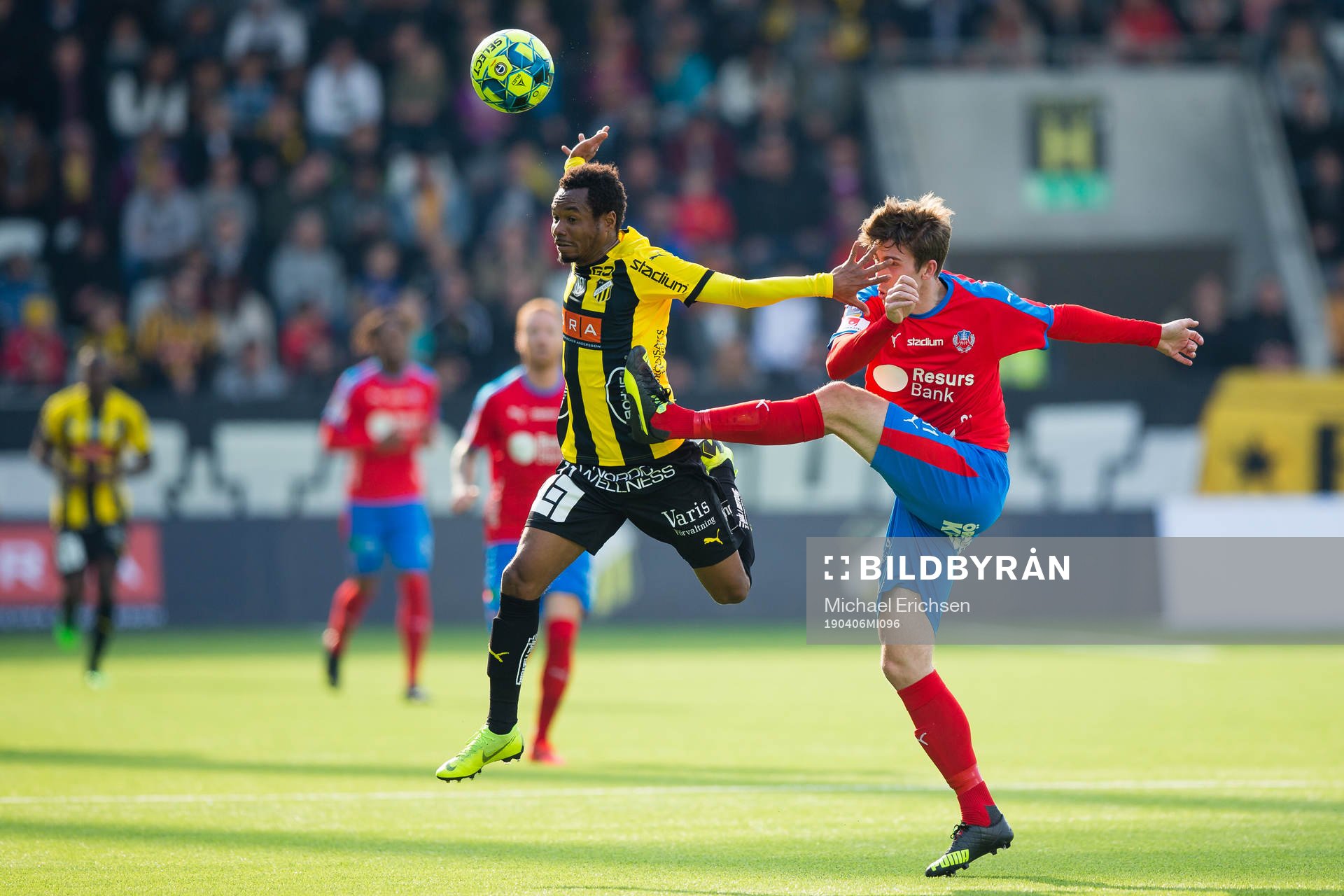 Häckens Nasiru Mohammed och Helsingborgs Adam Eriksson