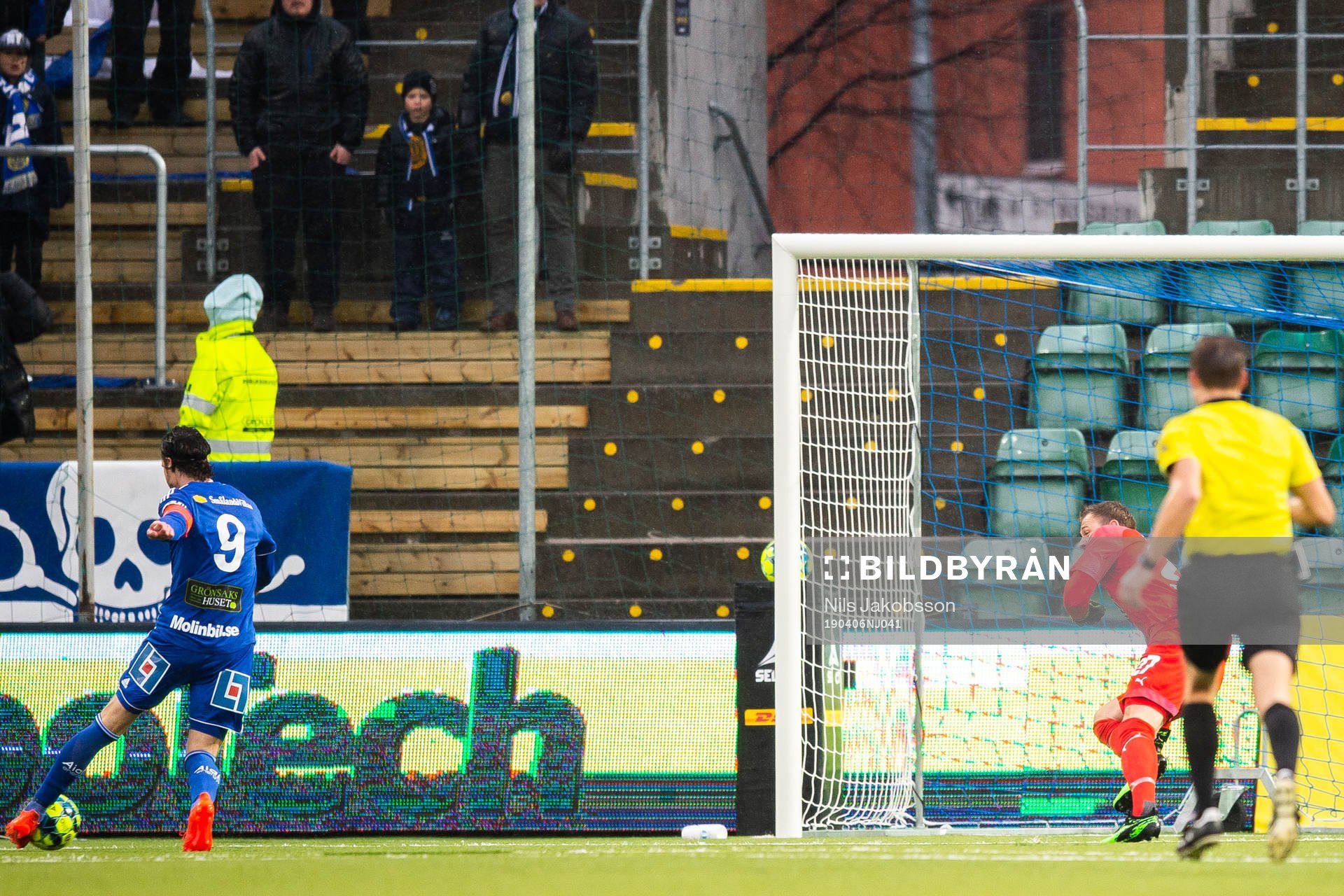 Sundsvalls Linus Hallenius gör 2-1