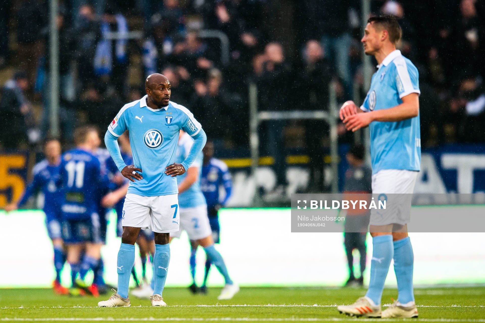 Malmö FFs Fouad Bachirou och Markus Rosenberg deppar