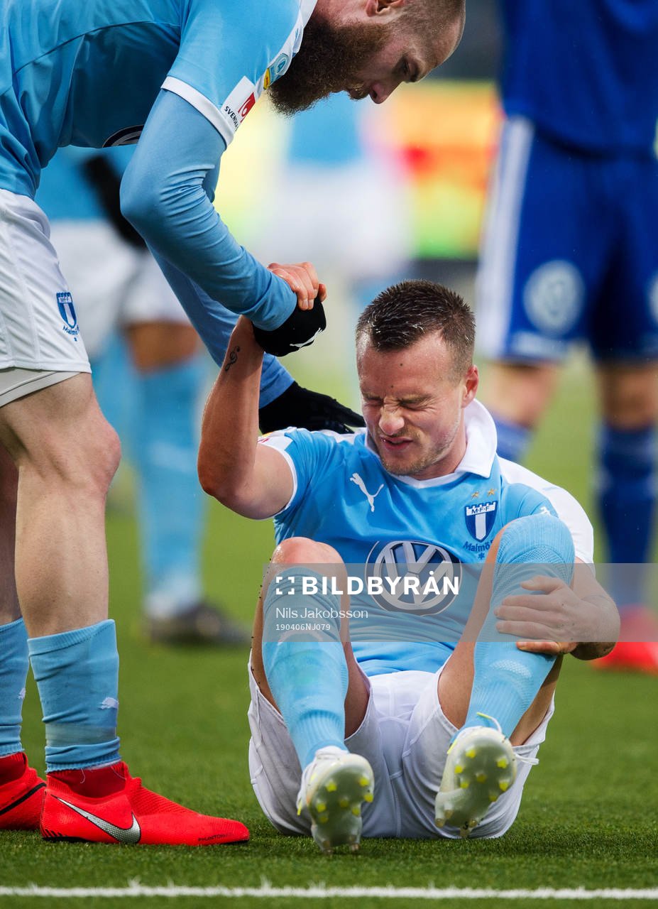 Malmö FFs Jo Inge Berget och Eric Larsson deppar