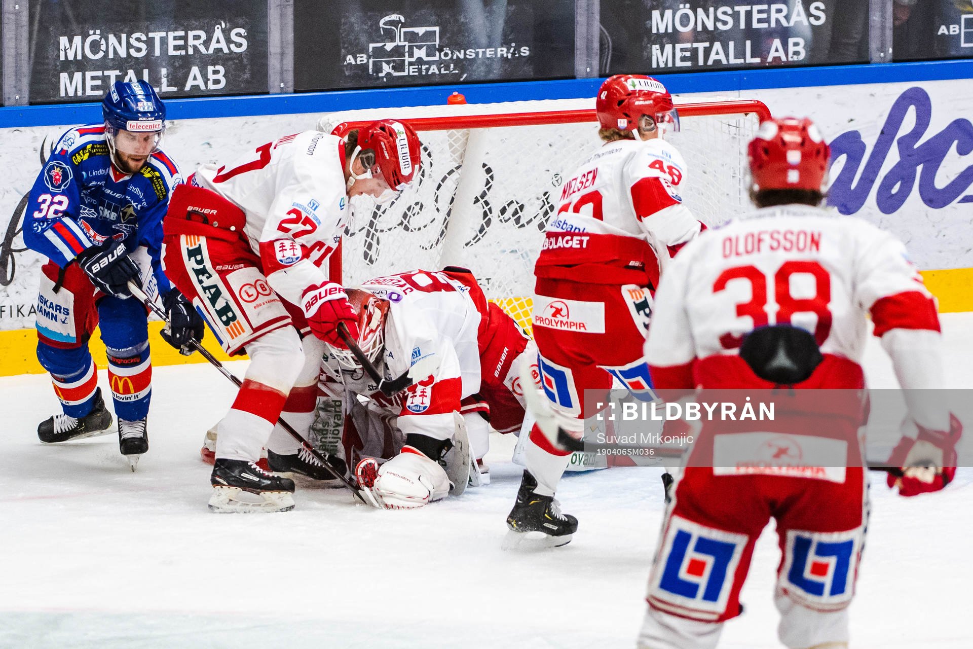 Timrås målvakt Niklas Svedberg och Johannes Kinnvall