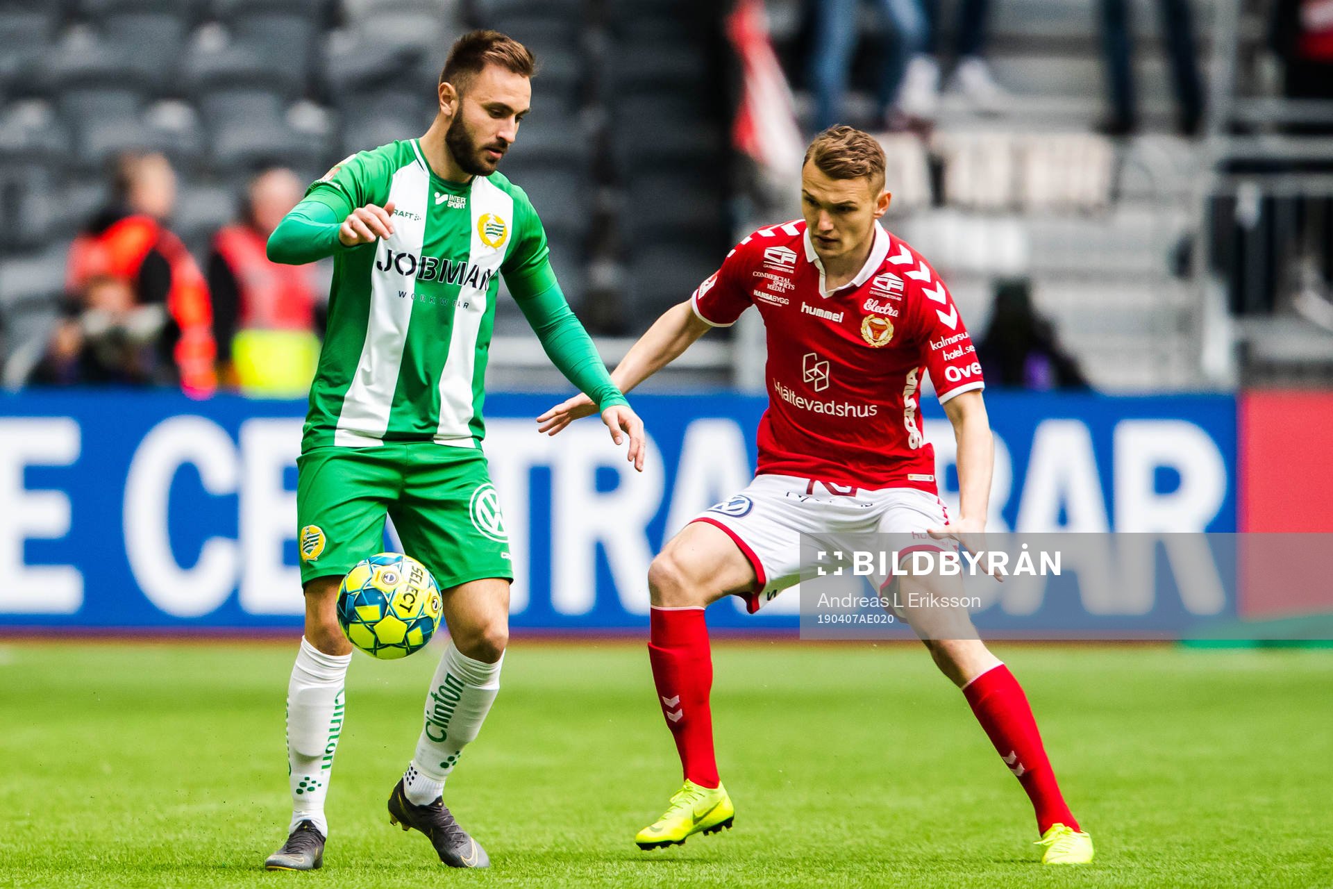 Hammarbys Muamer Tankovic och Kalmars Piotr Johansson
