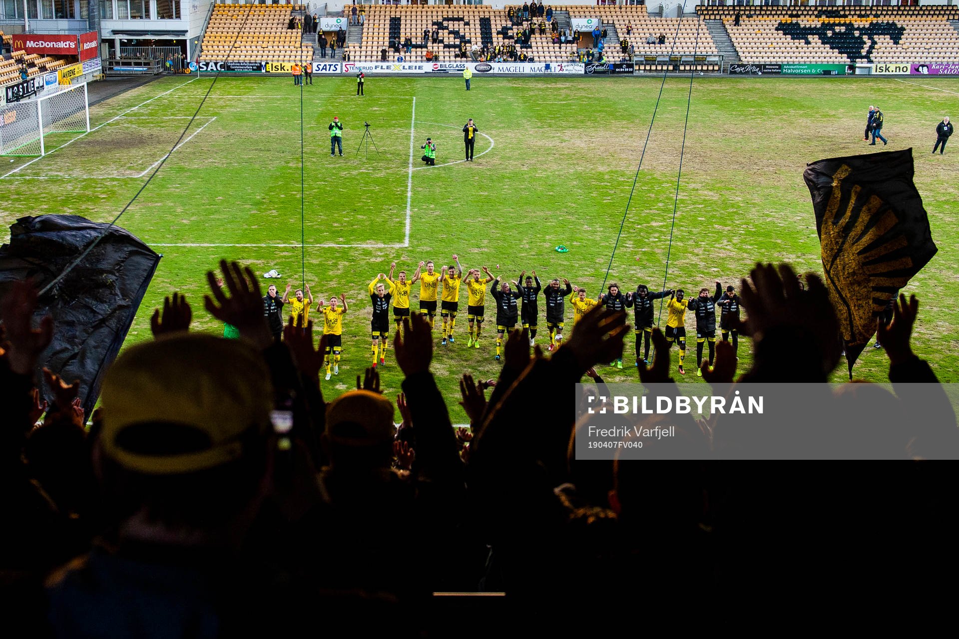 The players of Lillestrøm celebrate