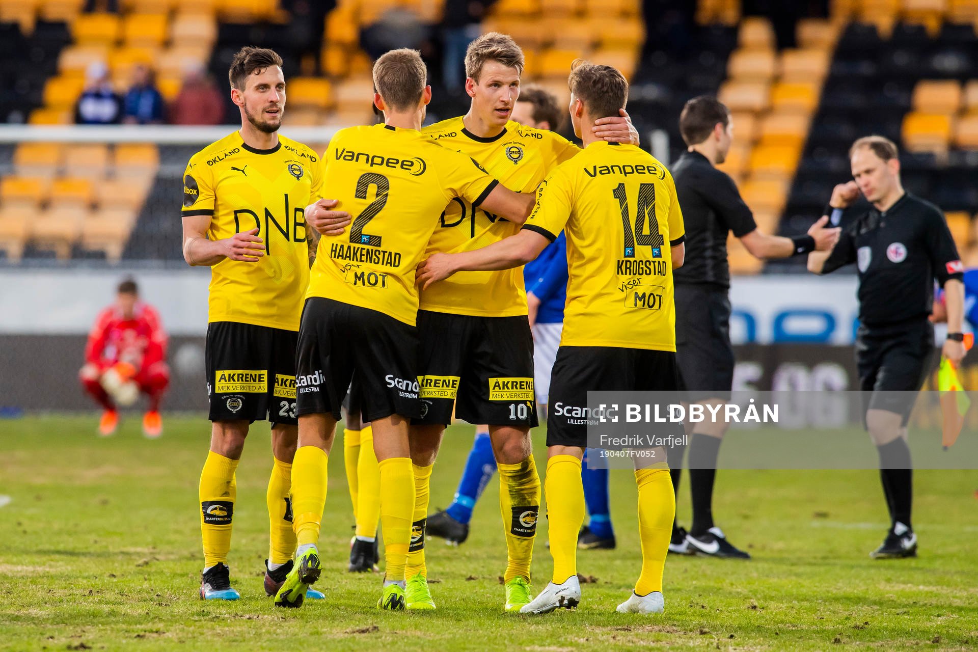 Thomas Lehne Olsen of Lillestrøm celebrates with his