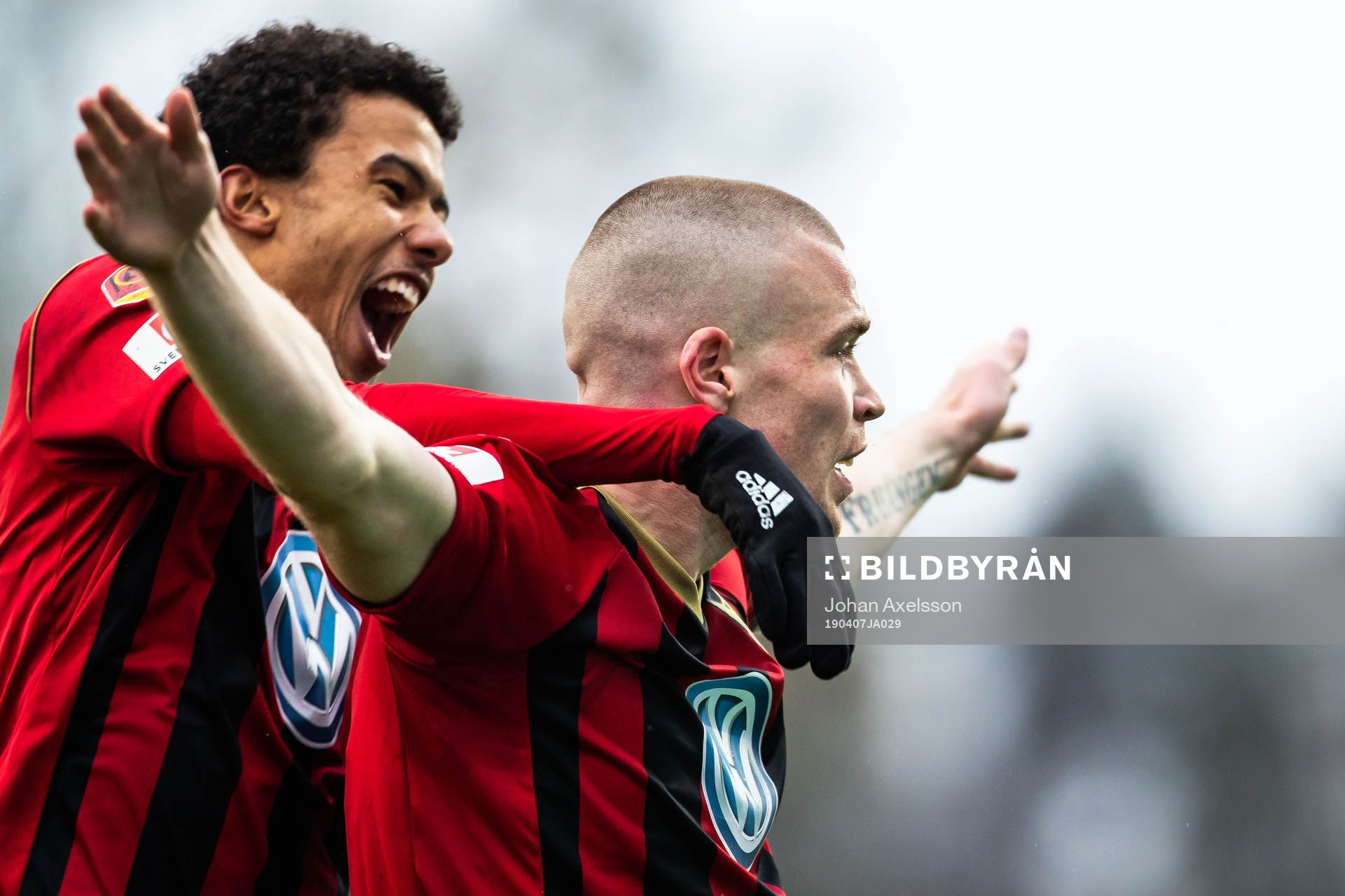 Östersunds Jerell Anthony Sellars och Thomas Poppler