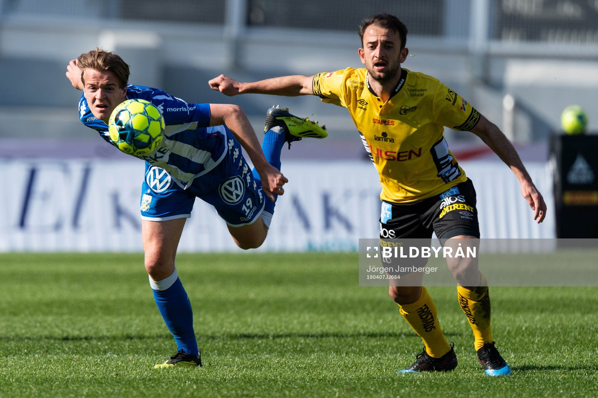 IFK Göteborgs August Erlingmark och Elfsborgs Robert Gojani