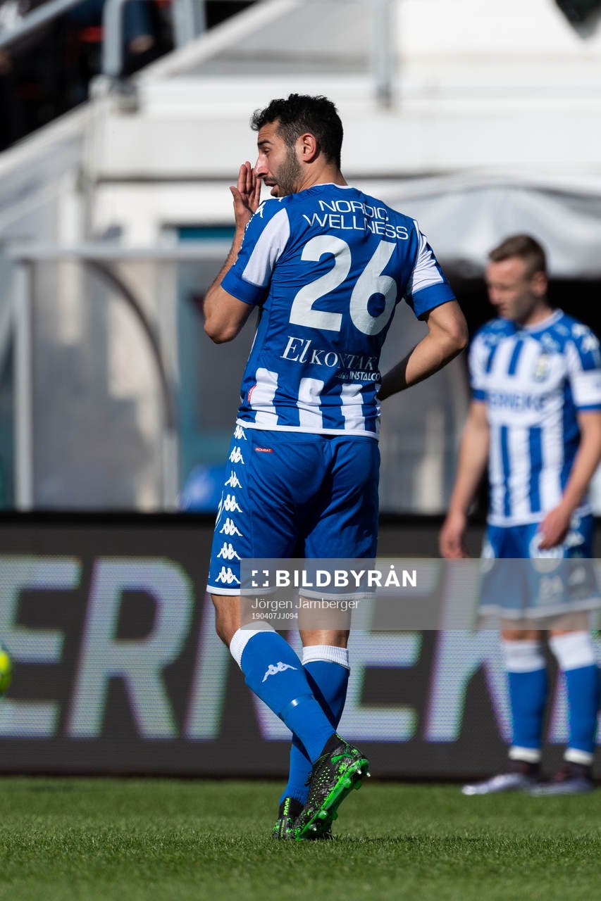 IFK Göteborgs André Calisir tar sig för näsan
