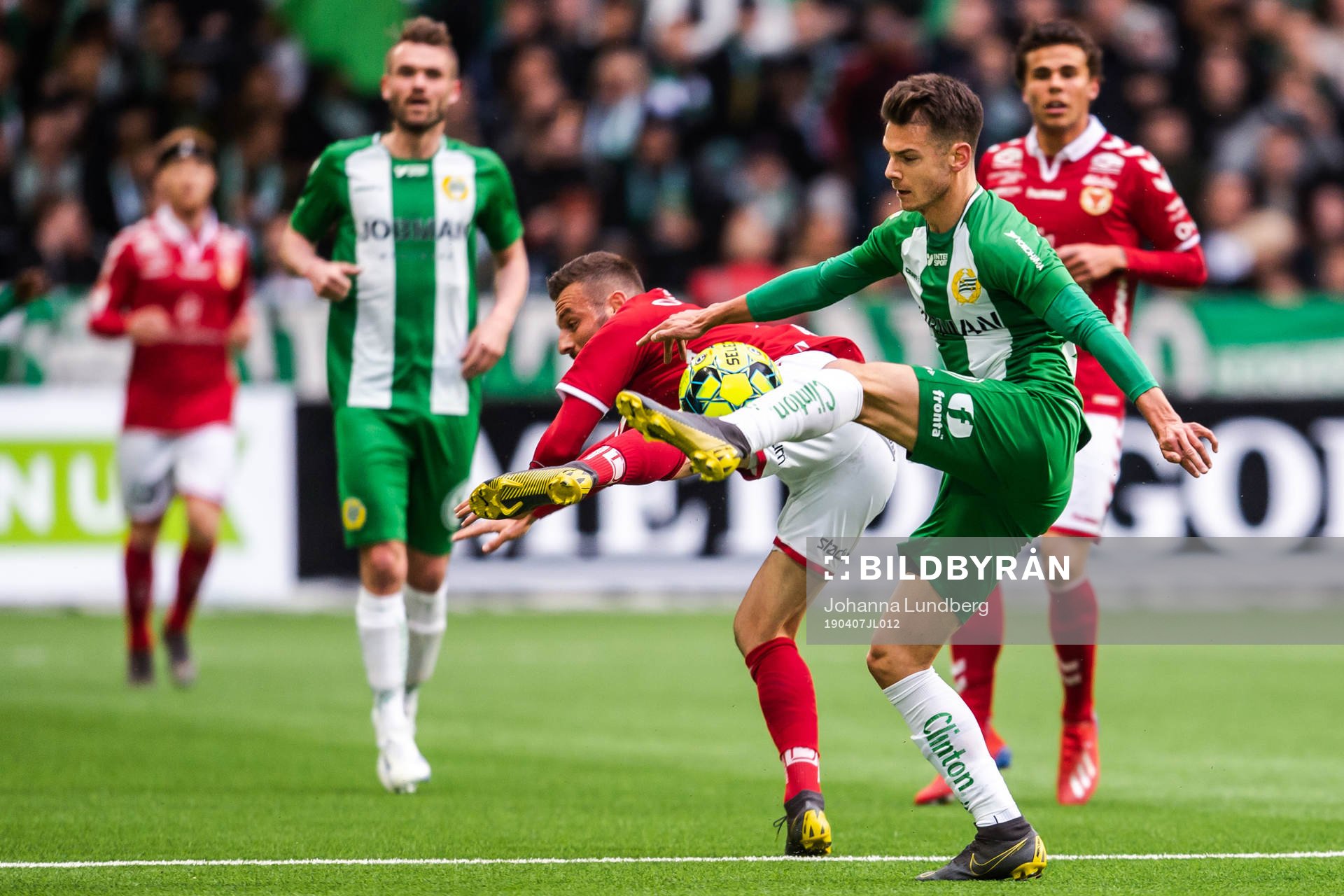 Hammarbys Alexander Kacaniklic och Kalmars Fidan Aliti