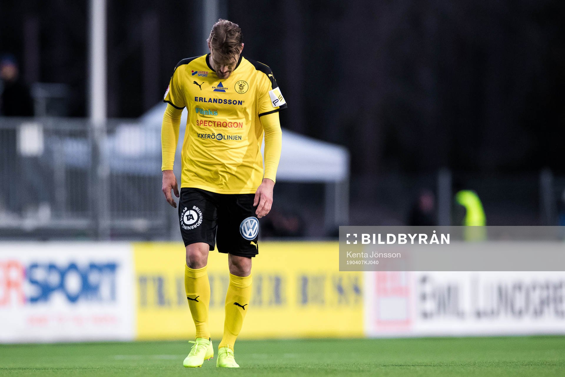 Frejs Kim Skoglund deppar