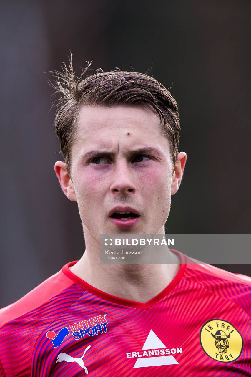 Frejs målvakt Jonas Olsson