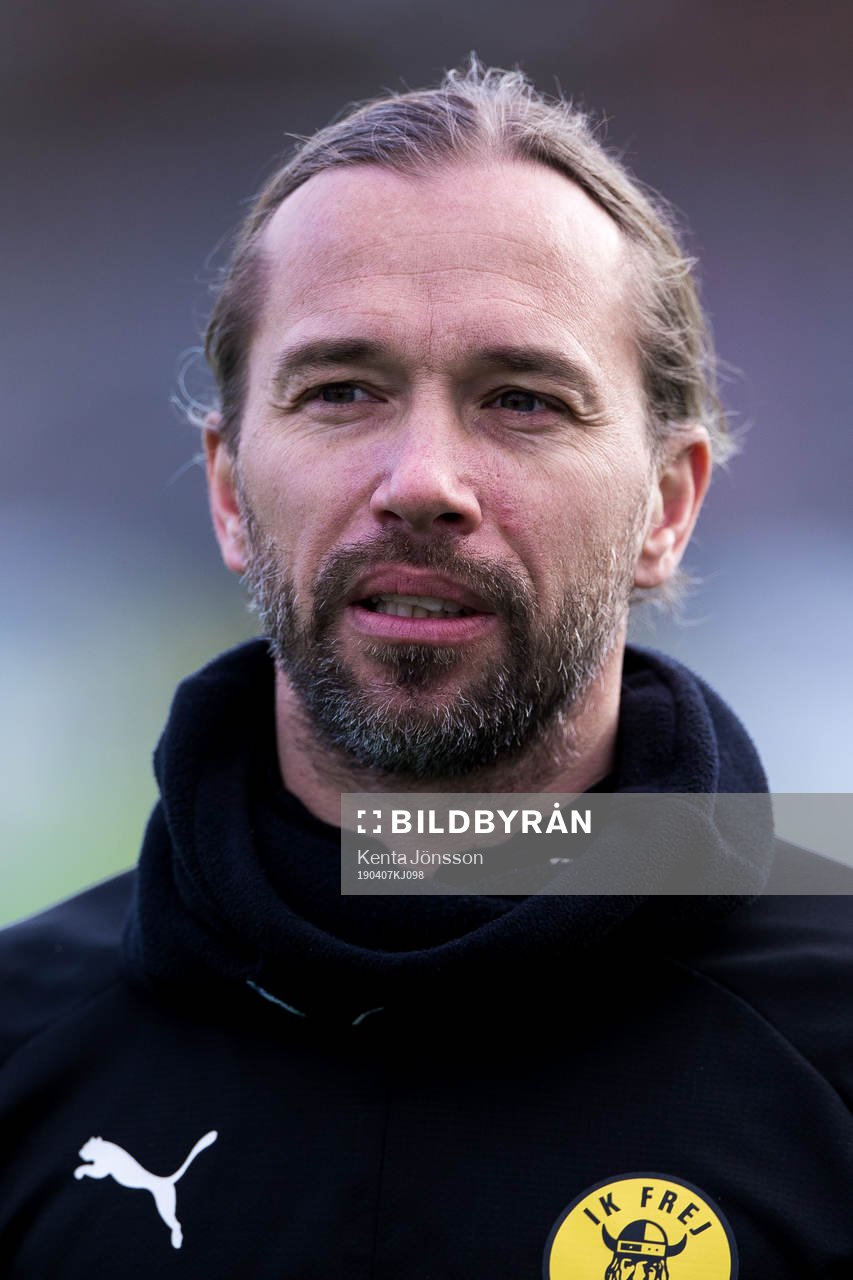 Frejs tränare Lukas Syberyjski