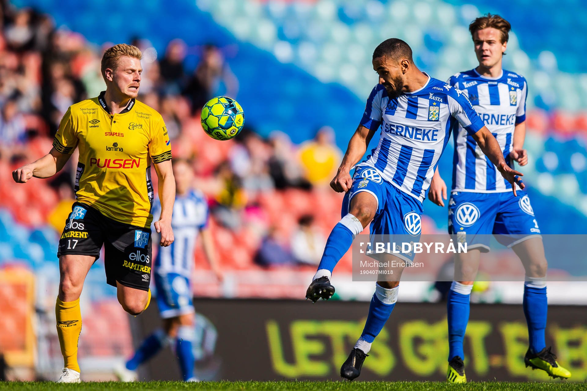 Elfsborgs Per Frick och IFK Göteborgs Junes Barny