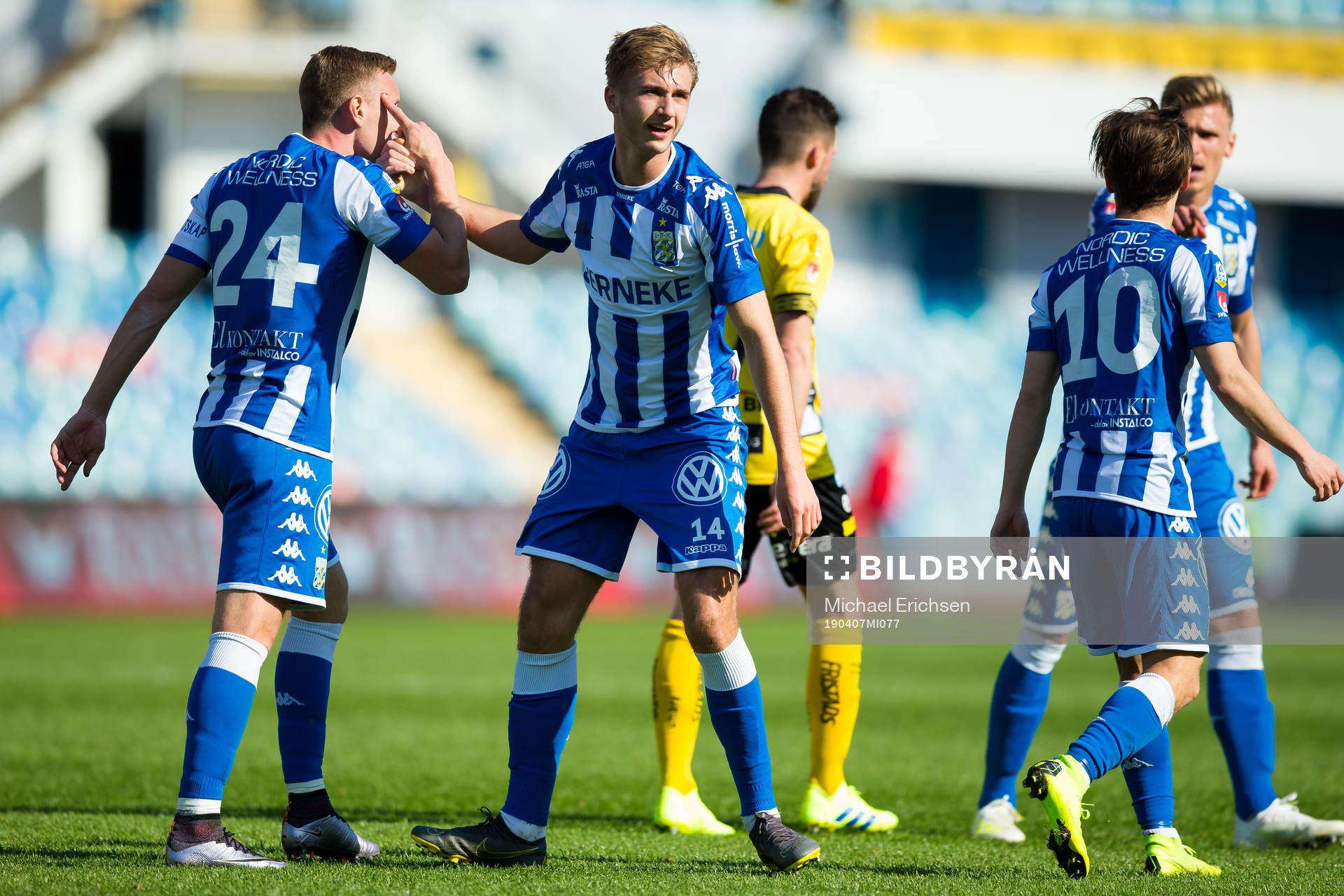 IFK Göteborgs Benjamin Nygren jublar med Sebastian Ohlsson