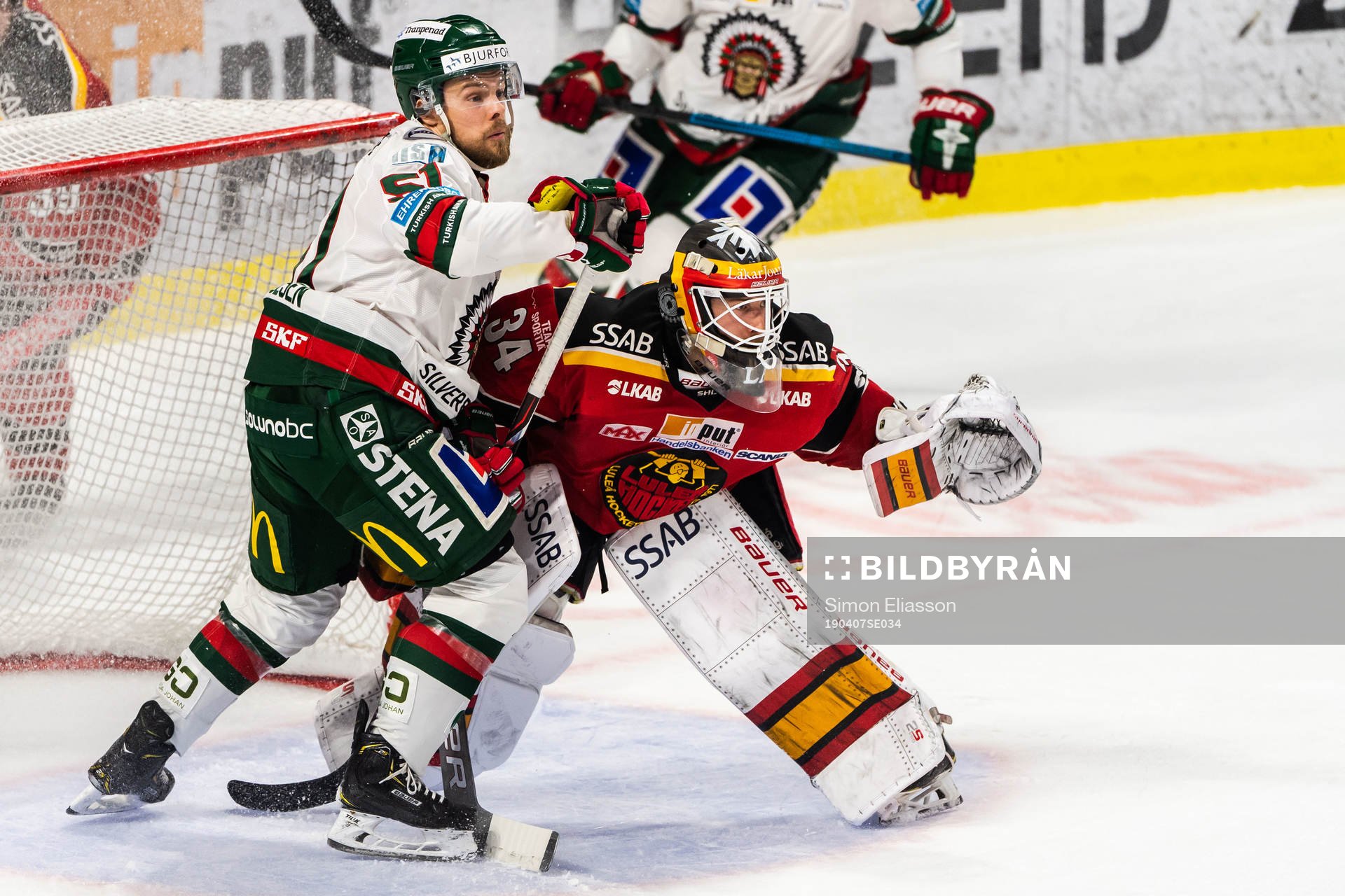 Frölundas Mats Rosseli Olsen och Luleås målvakt Joel