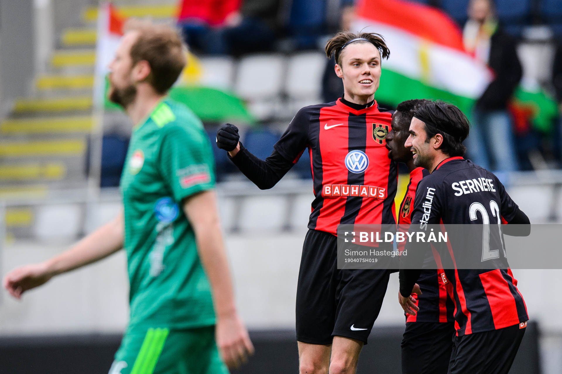 Brommapojkarnas Albin Linnér och Alexander Nilsson jublar