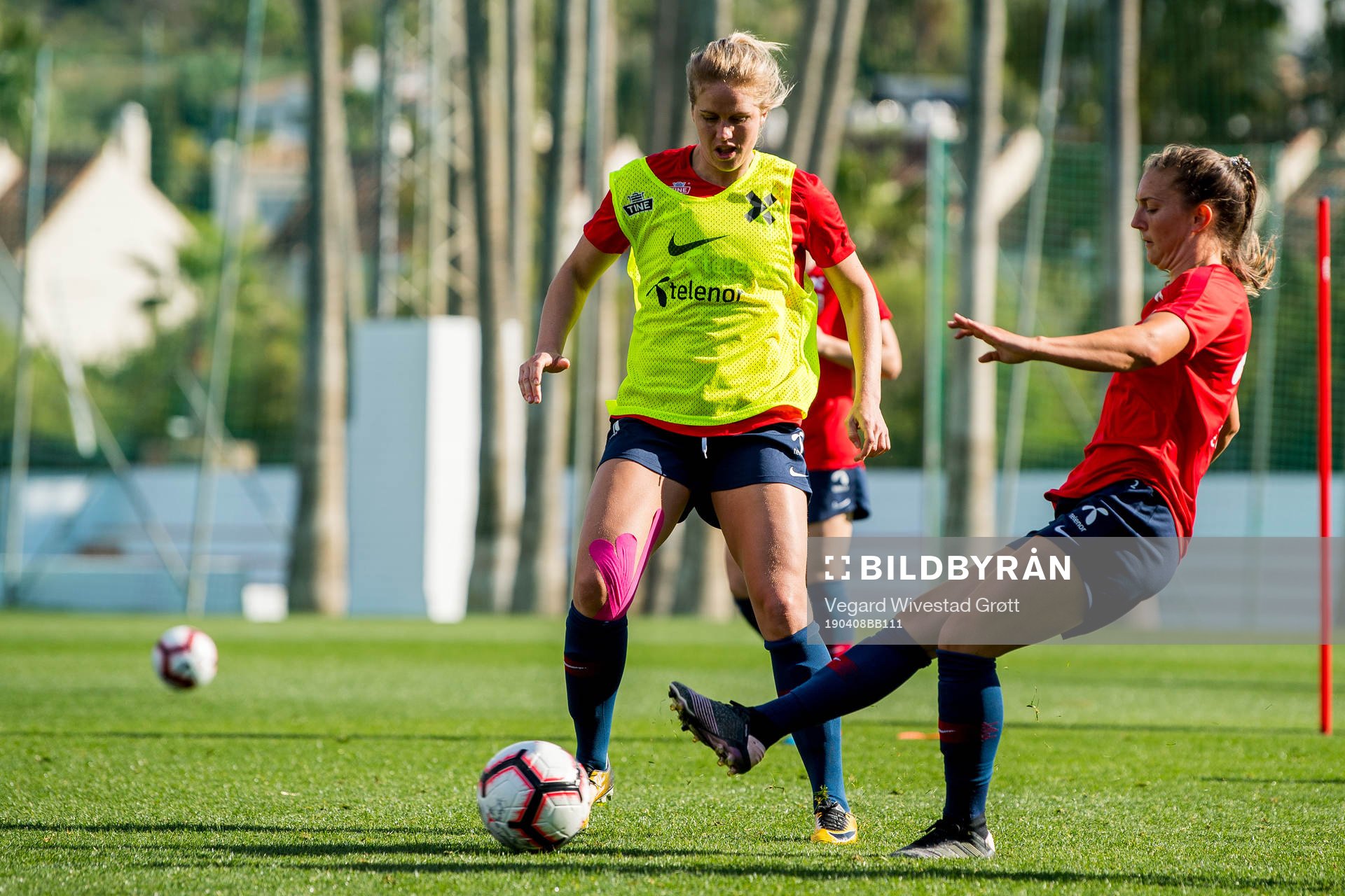Elise Thorsnes and Vilde Bøe Risa of Norway