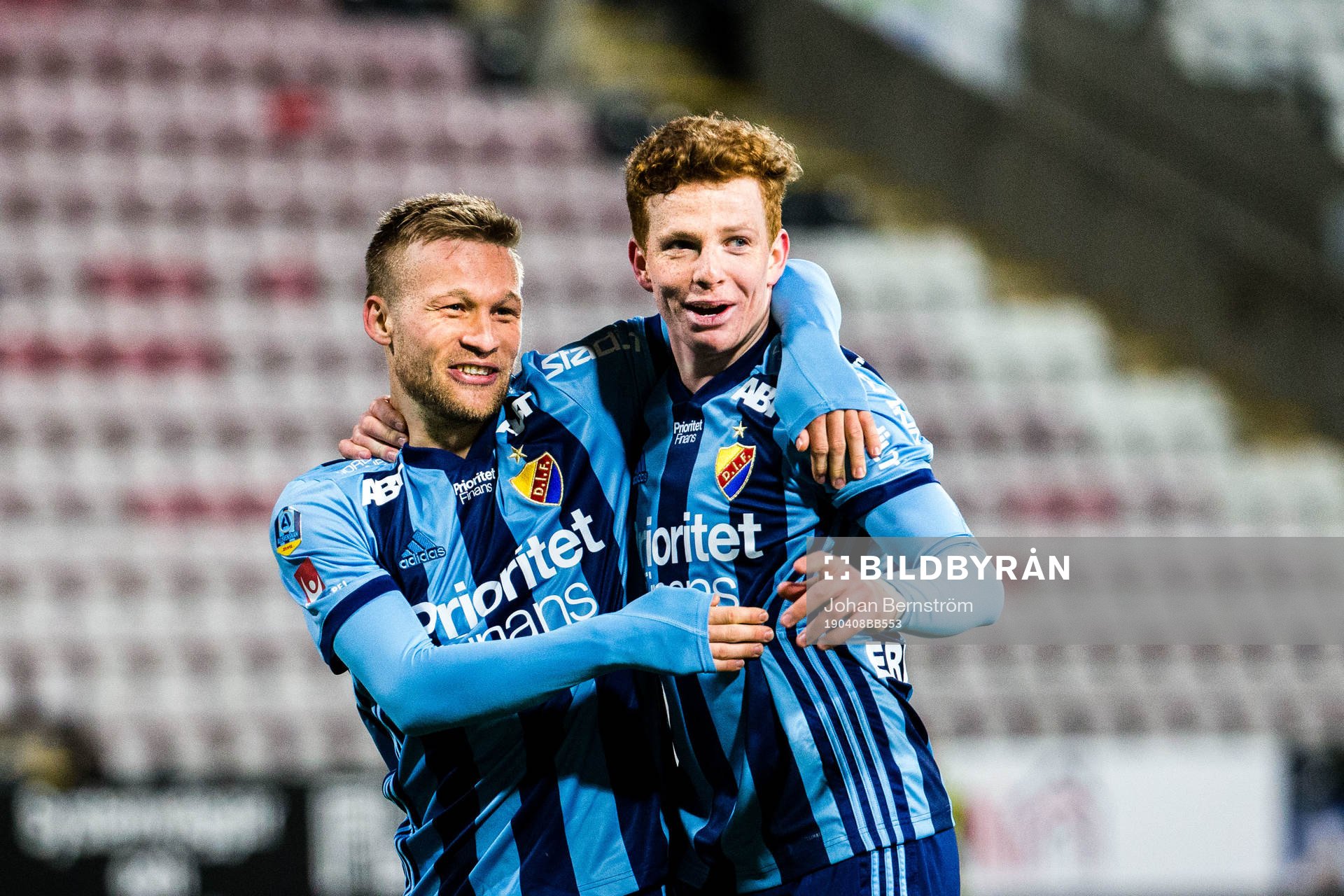Djurgårdens Aslak Witry jublar under fotbollsmatchen i Allsvenskan mellan Örebro och Djurgården den 8 april 2019 i Örebro.
