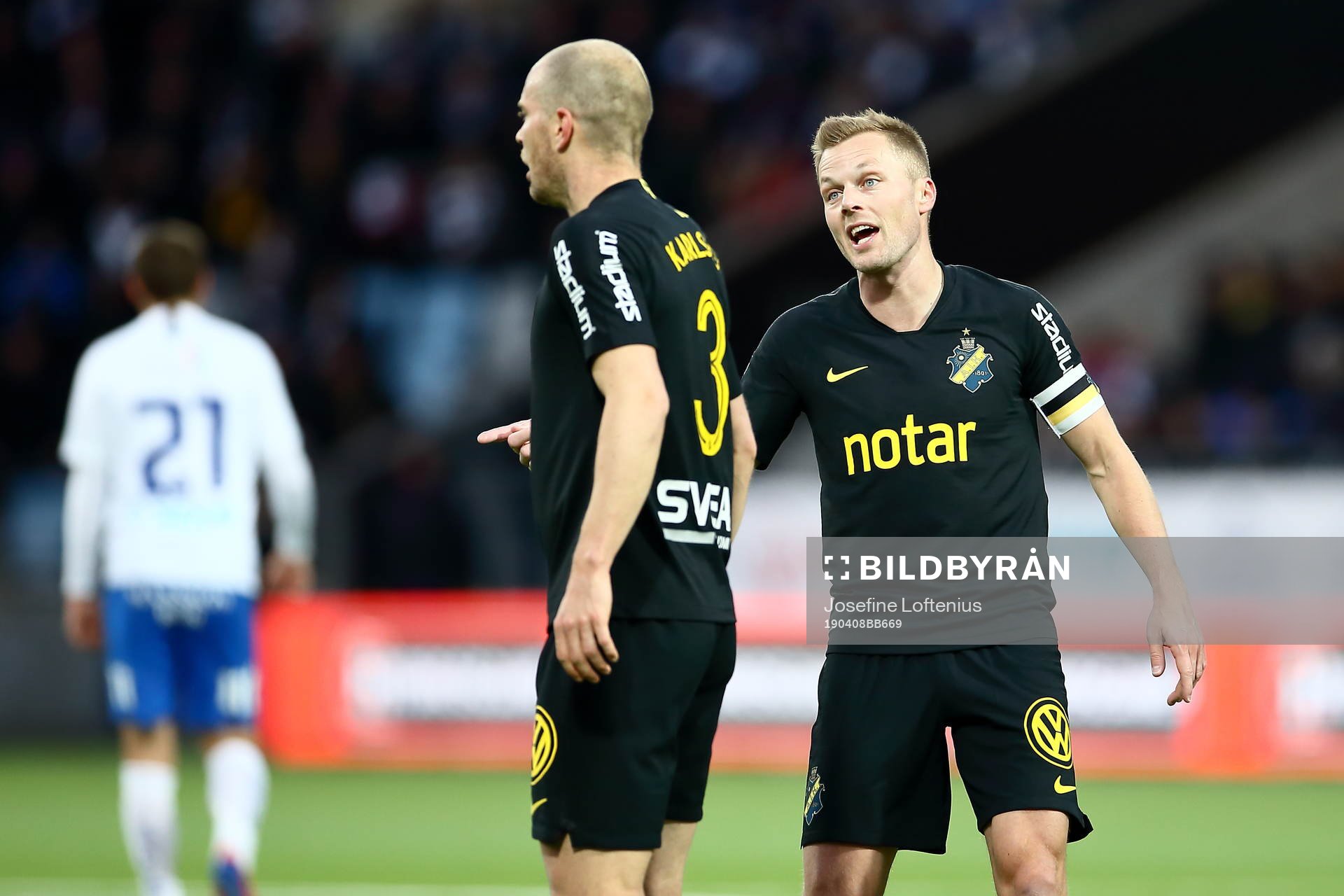 s Sebastian Larsson