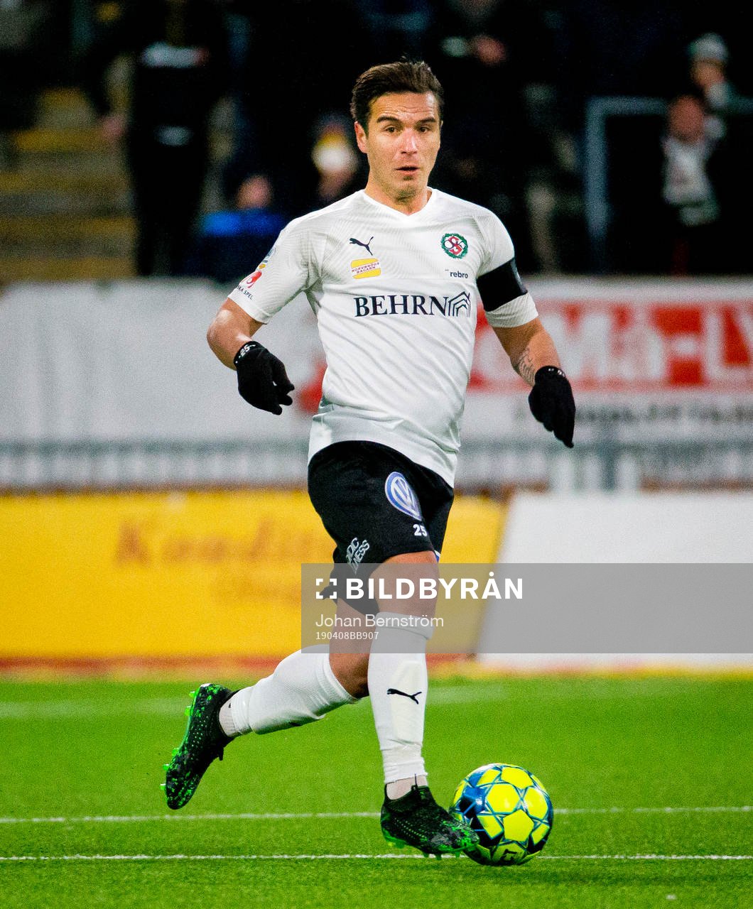 Örebros Nordin Gerzic