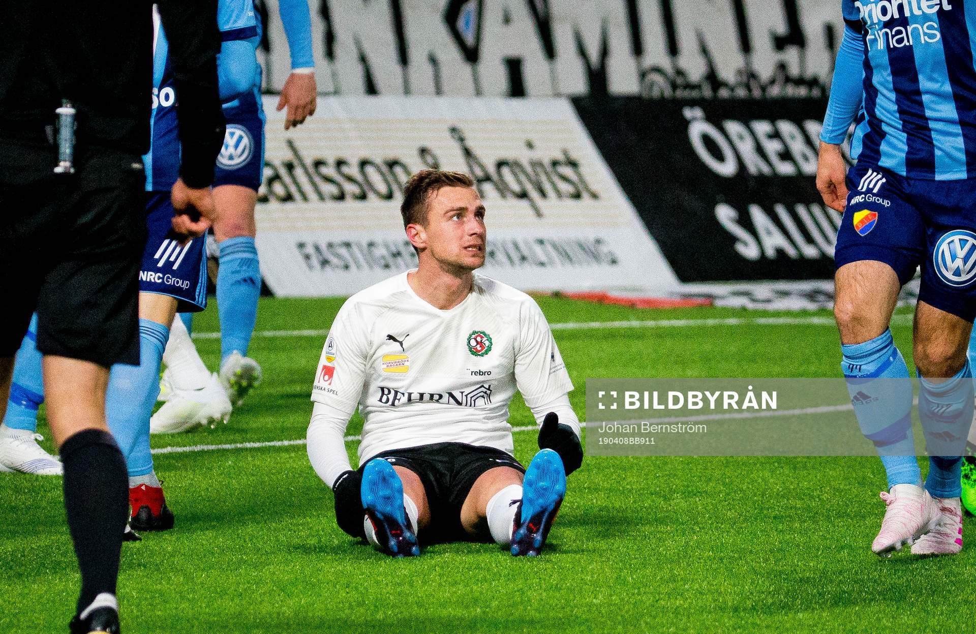 Örebros Filip Rogic deppar