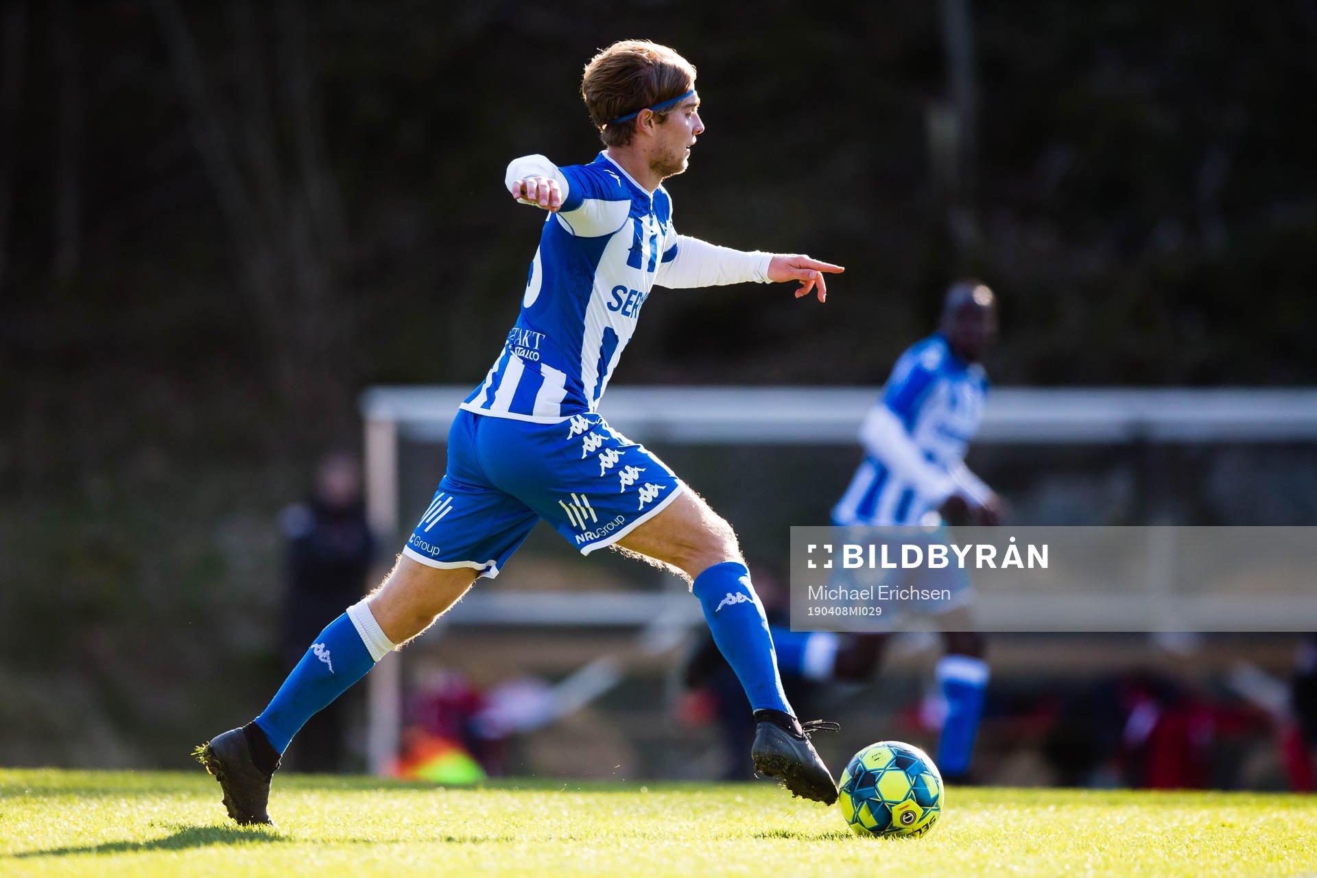IFK Göteborgs Victor Olofsson under fotbollsmatchen i U21 allsvenskan mellan IFK Göteborg och Helsingborg den 8 april 2019 i Göteborg.
