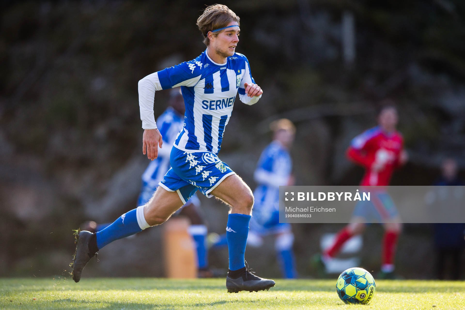 IFK Göteborgs Victor Olofsson under fotbollsmatchen i U21 allsvenskan mellan IFK Göteborg och Helsingborg den 8 april 2019 i Göteborg.