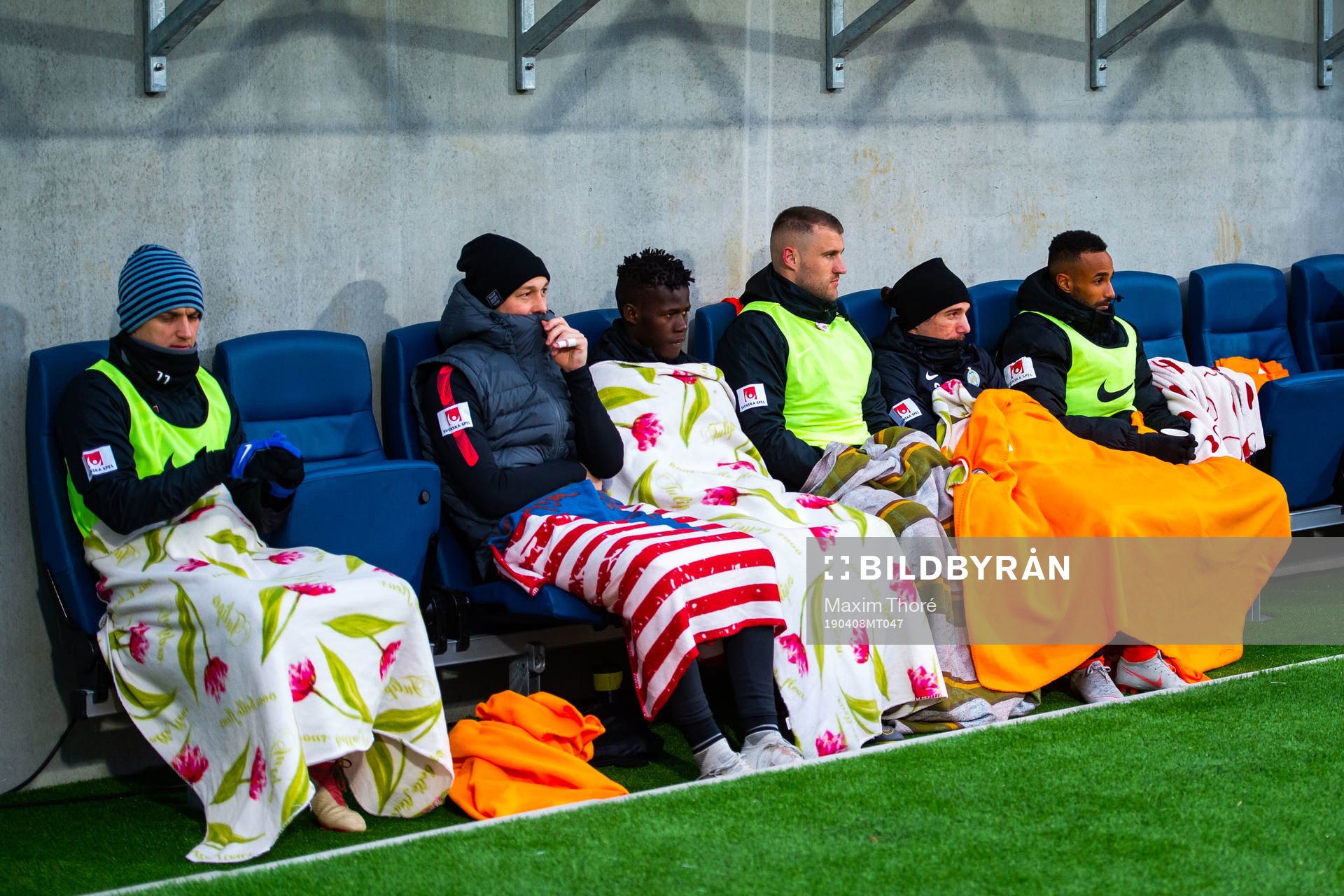 AFC Eskilstunas bänk med filtar