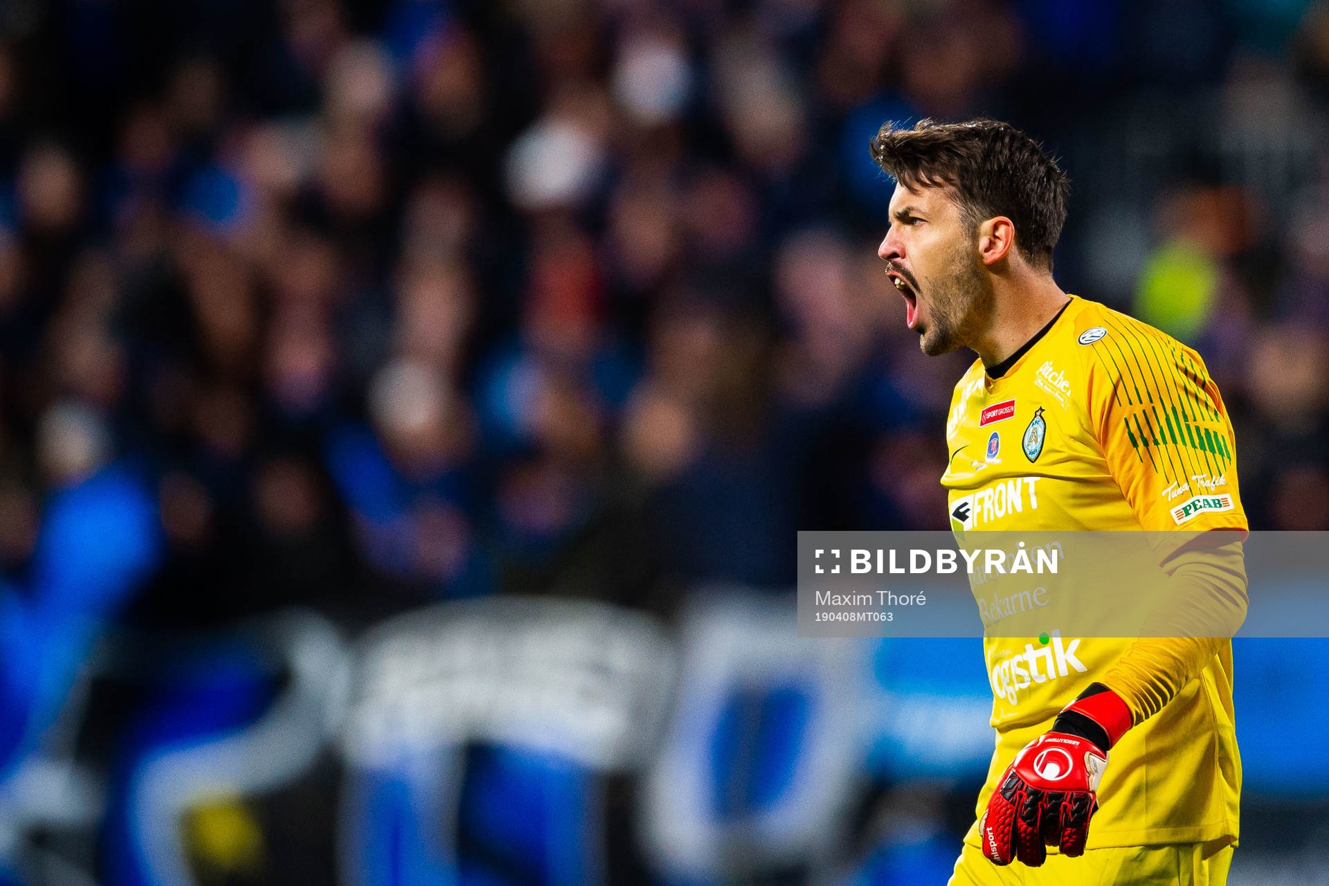 AFC Eskilstunas målvakt Mihail Ivanov under fotbollsmatchen i Allsvenskan mellan Sirius och AFC Eskilstuna den 8 april 2019 i Uppsala.