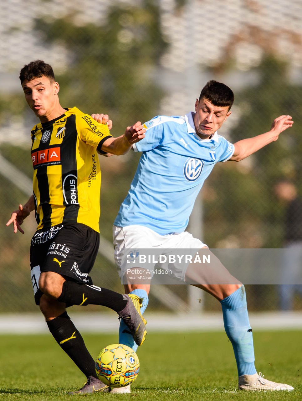 Häckens Ali Youssef och Malmö FFs Anel Ahmedhodzic