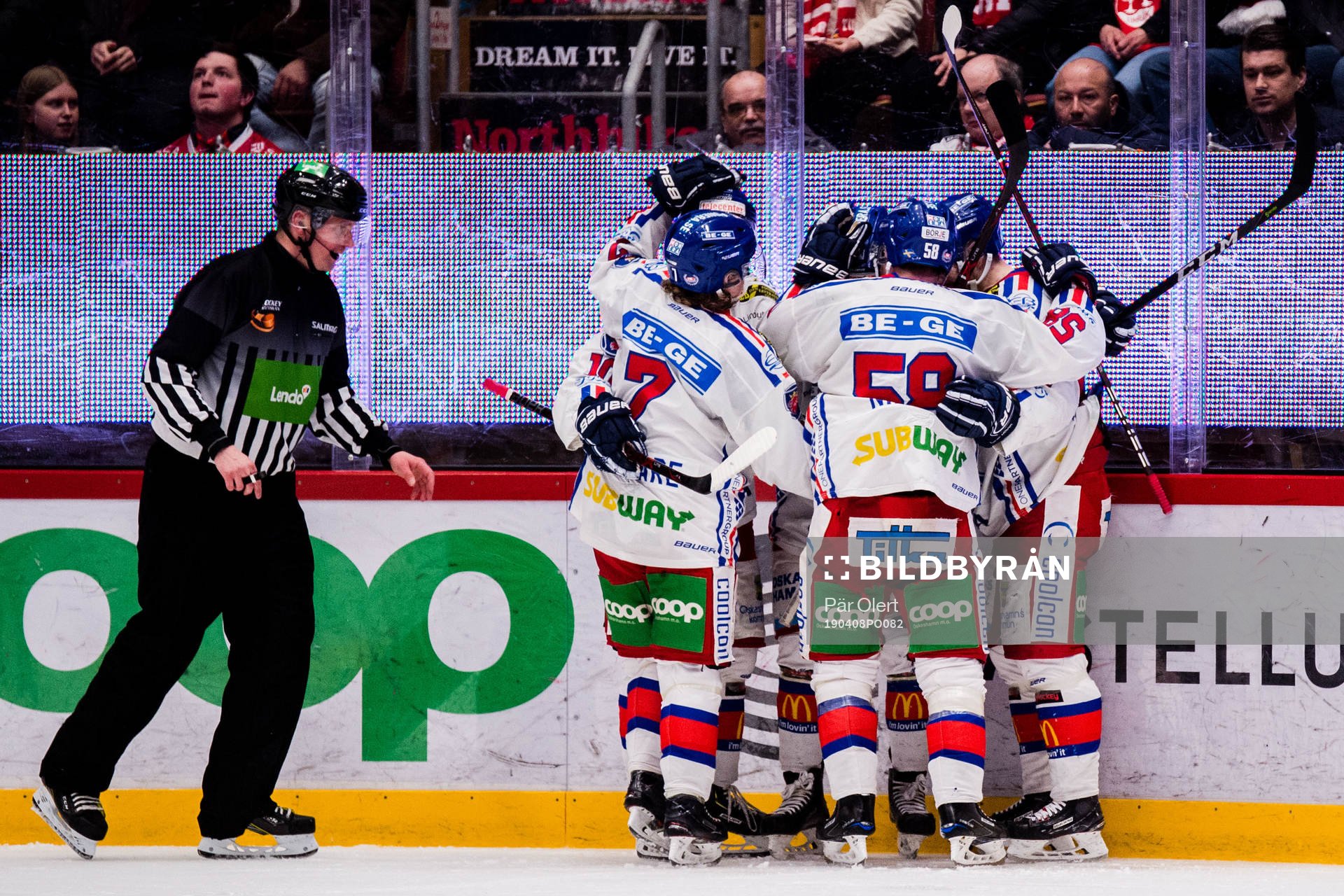 Oskarshamns spelare jublar