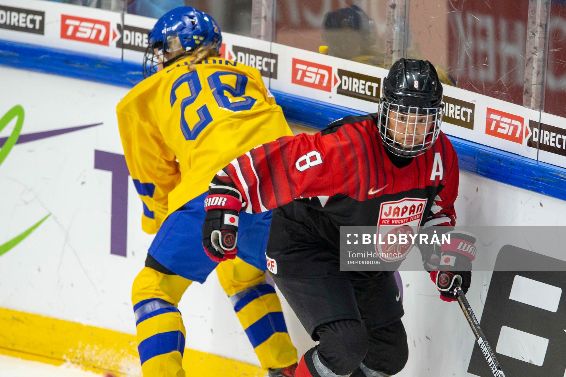 Lina Ljungblom #22, SWE, Akane Hosoyamada #8, JPN