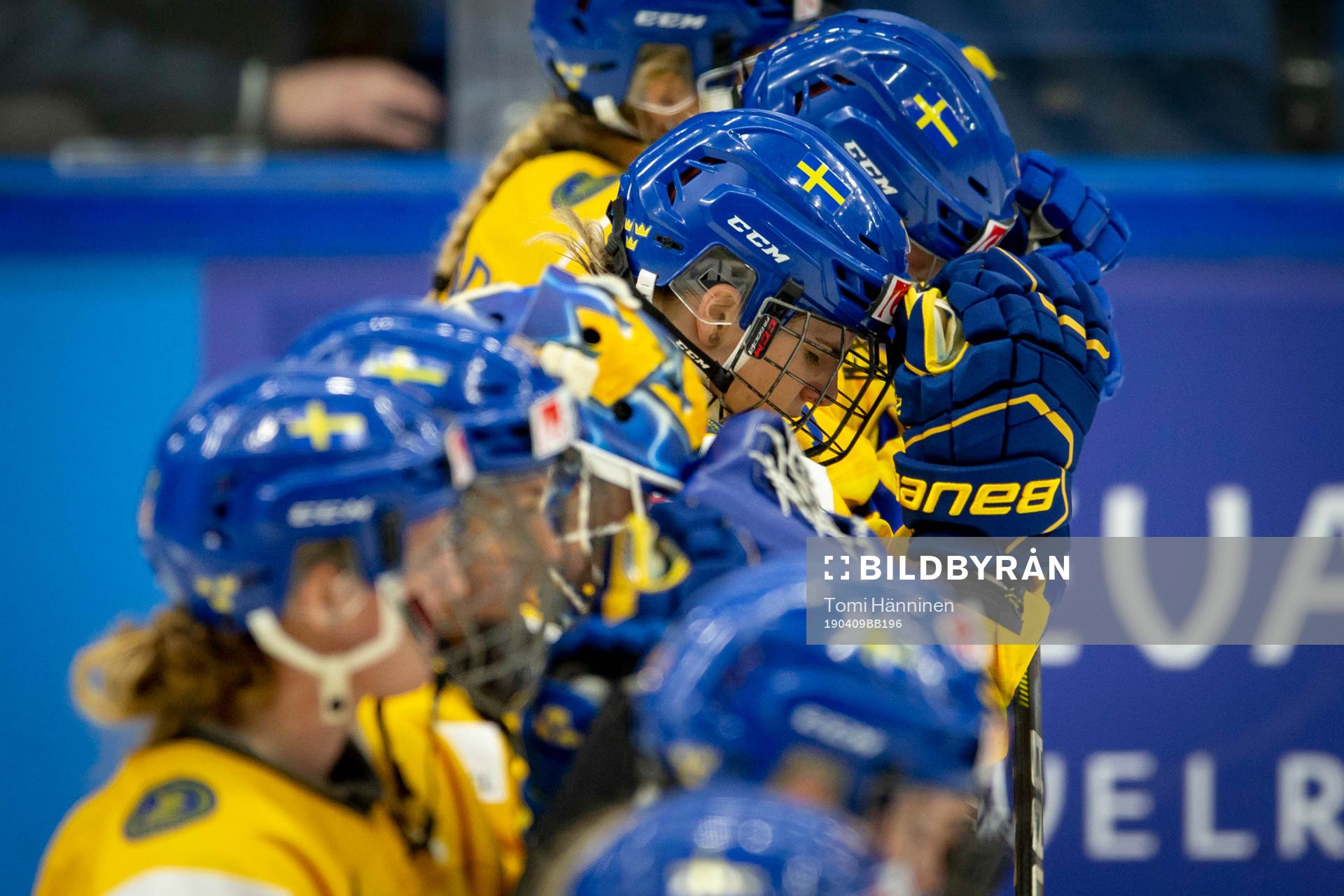 Disappointed Swedish players