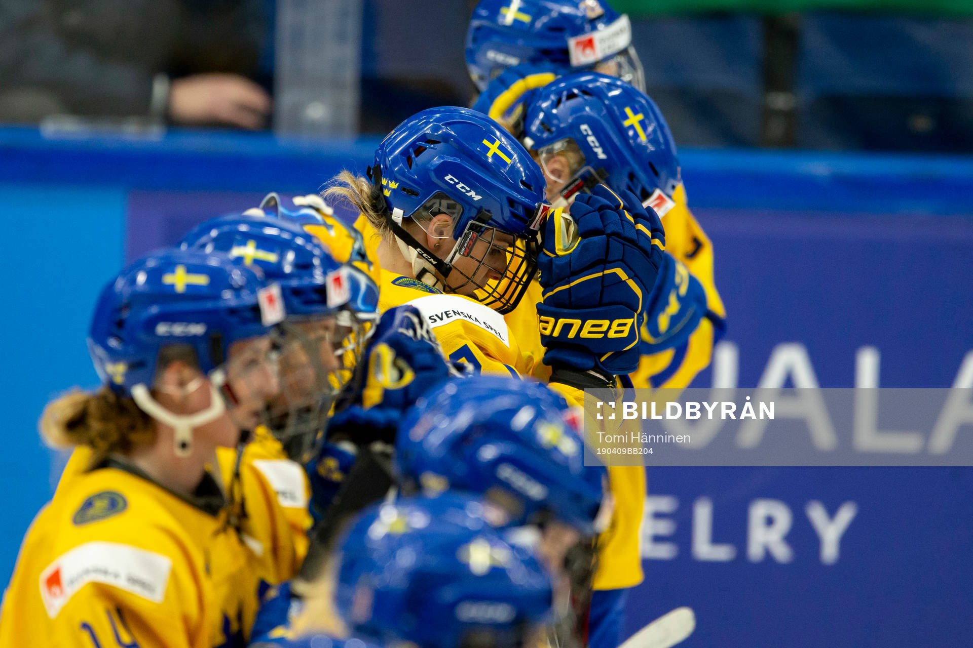 Disappointed Swedish players