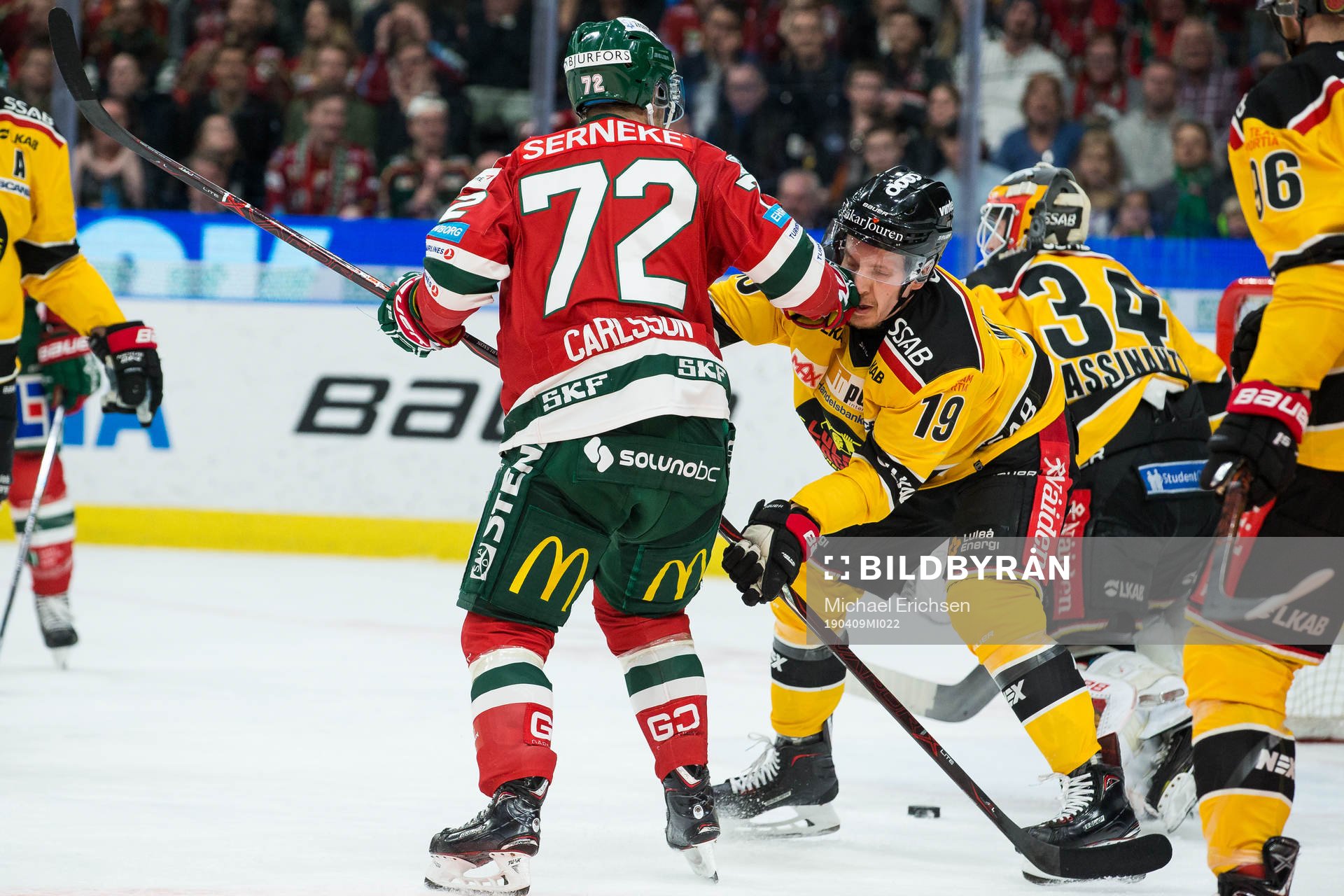 Frölundas Patrik Carlsson och Luleås Joonas Jalvanti