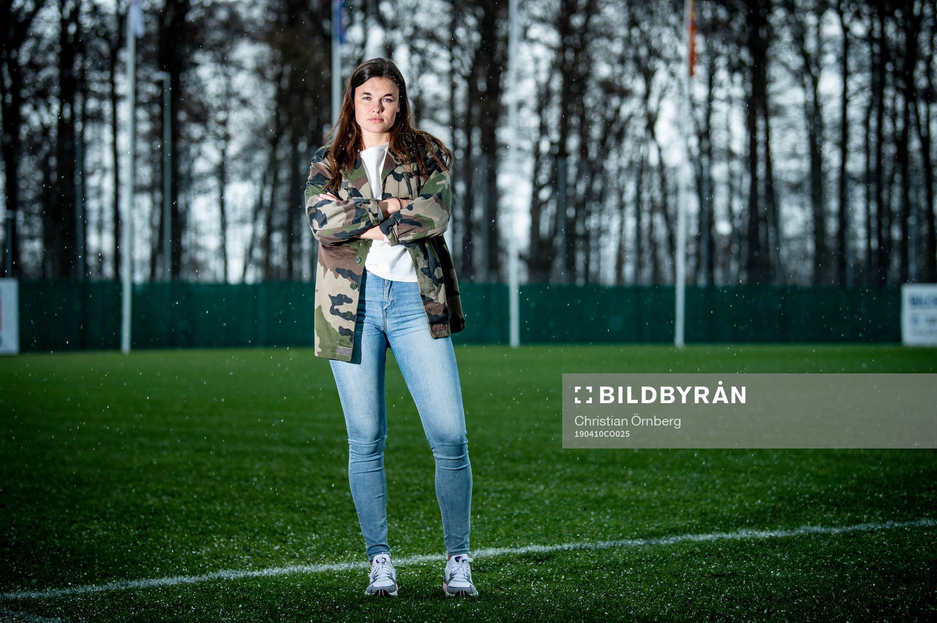 Fotbollsspelaren Anna Welin i Kristianstad DFF poserer för