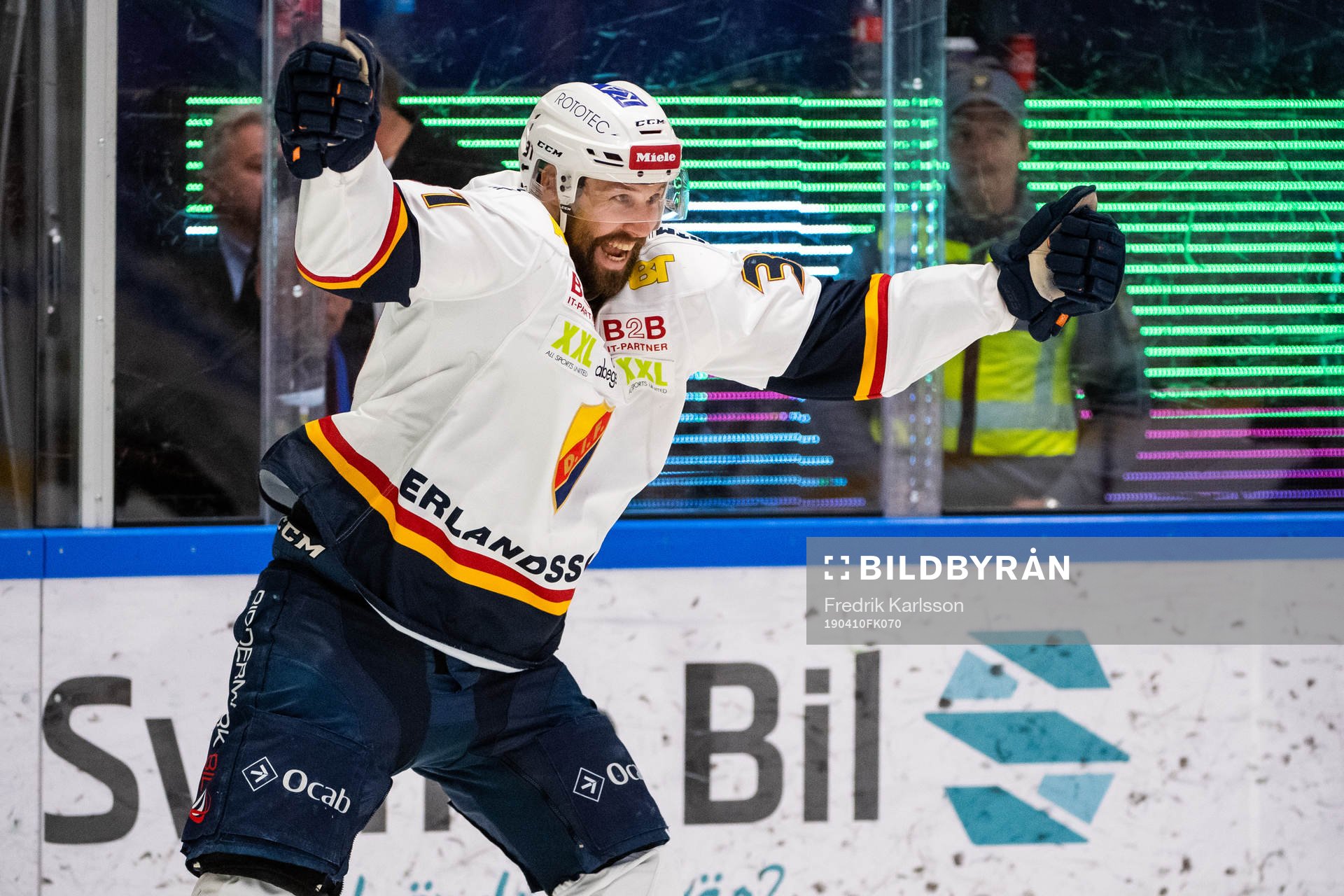 Djurgårdens Dick Axelsson  jublar