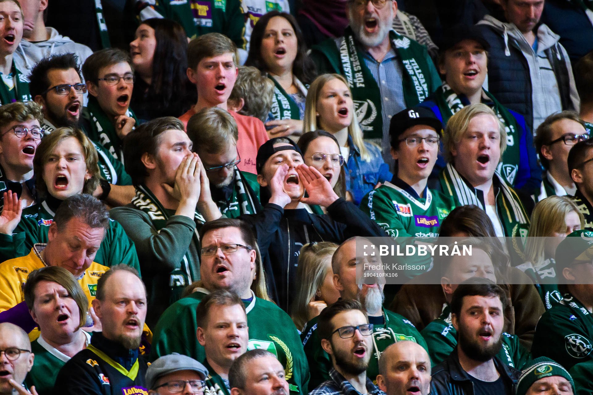 Färjestads supportrar jublar