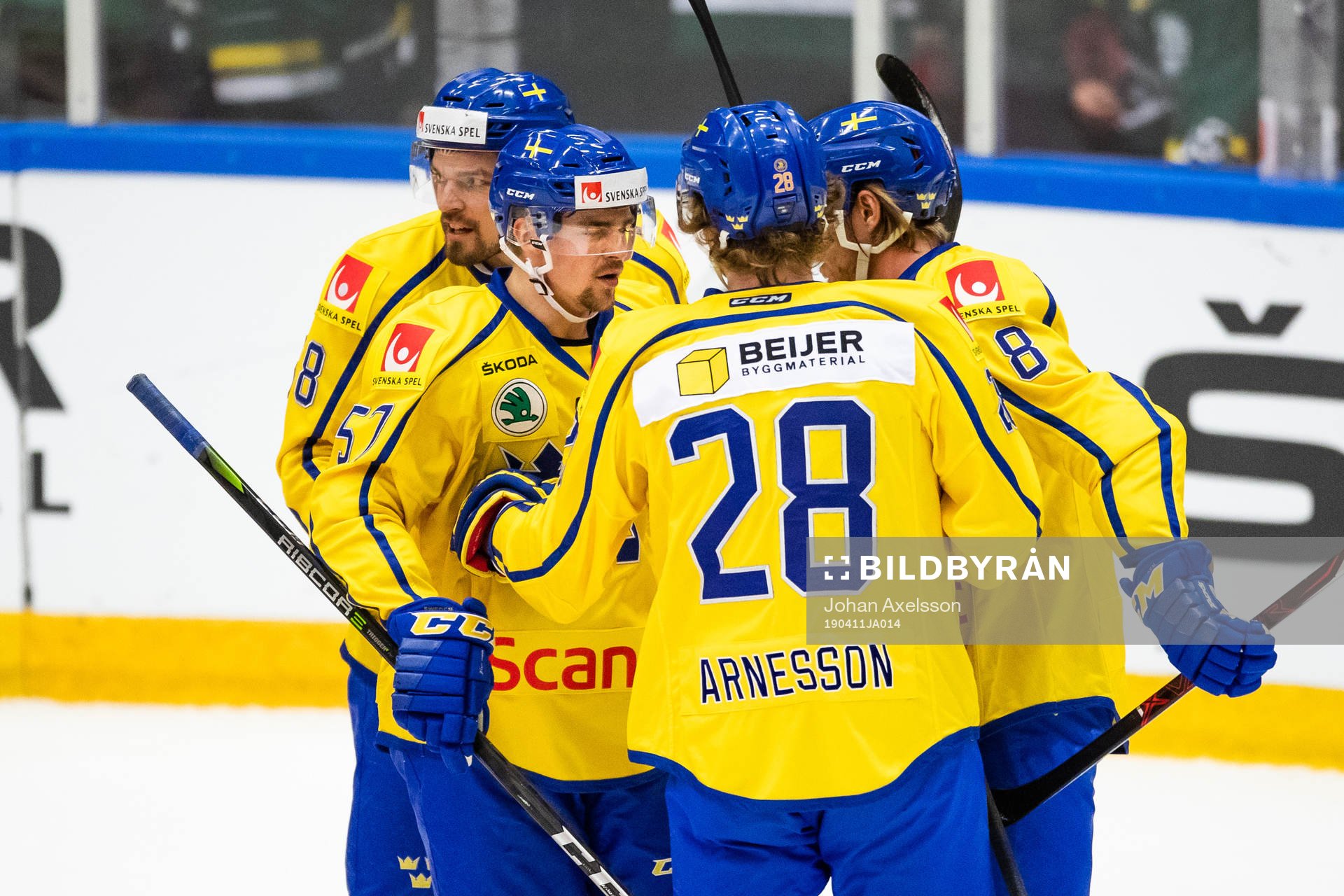 Emil Djuse, Linus Arnesson and Linus Sandin of Sweden
