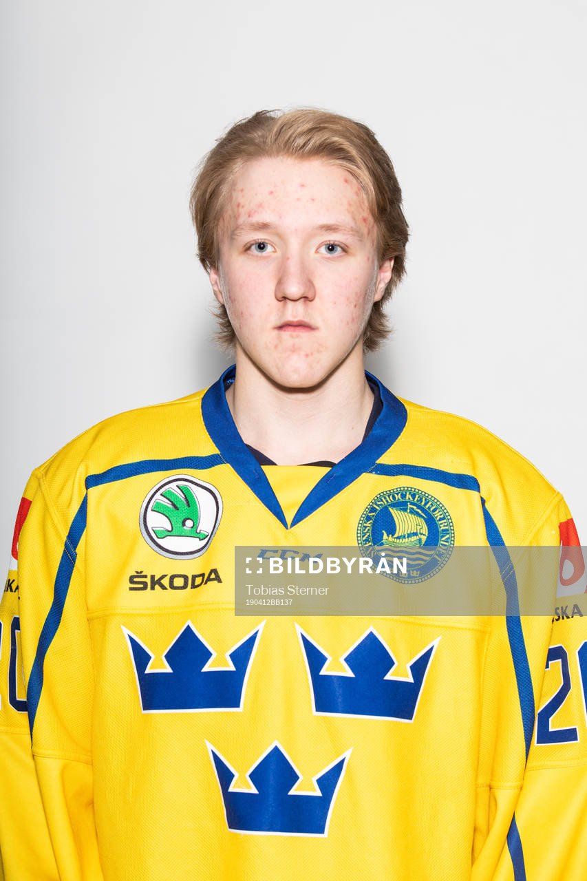 Simon Holmström i U18-landslaget