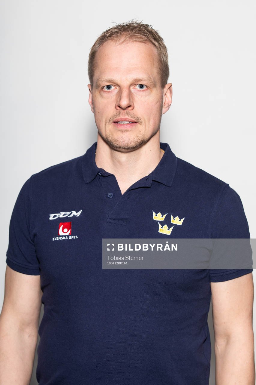 Huvudtränare Magnus Hävelid i U18-landslaget