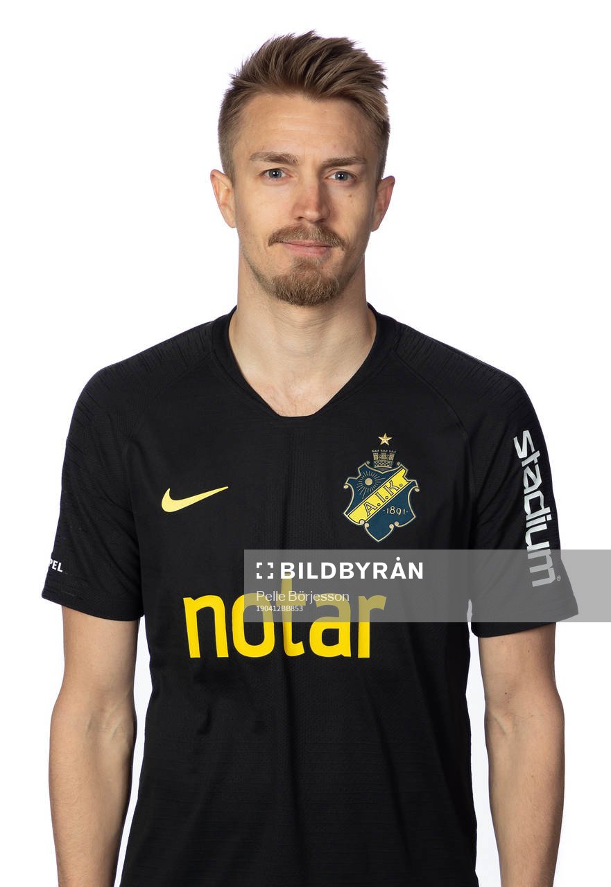 s Rasmus Lindkvist