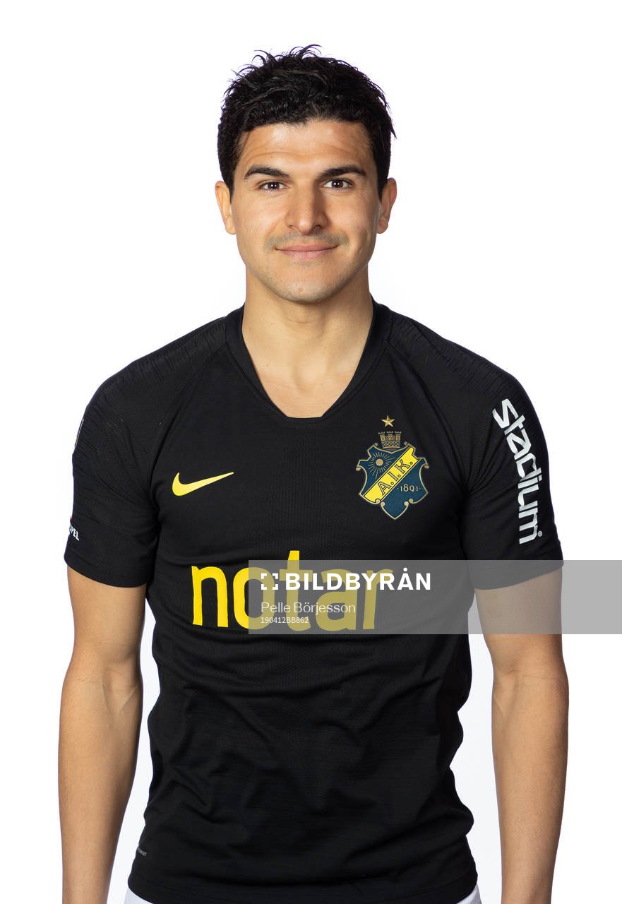 s Tarik Elyounoussi